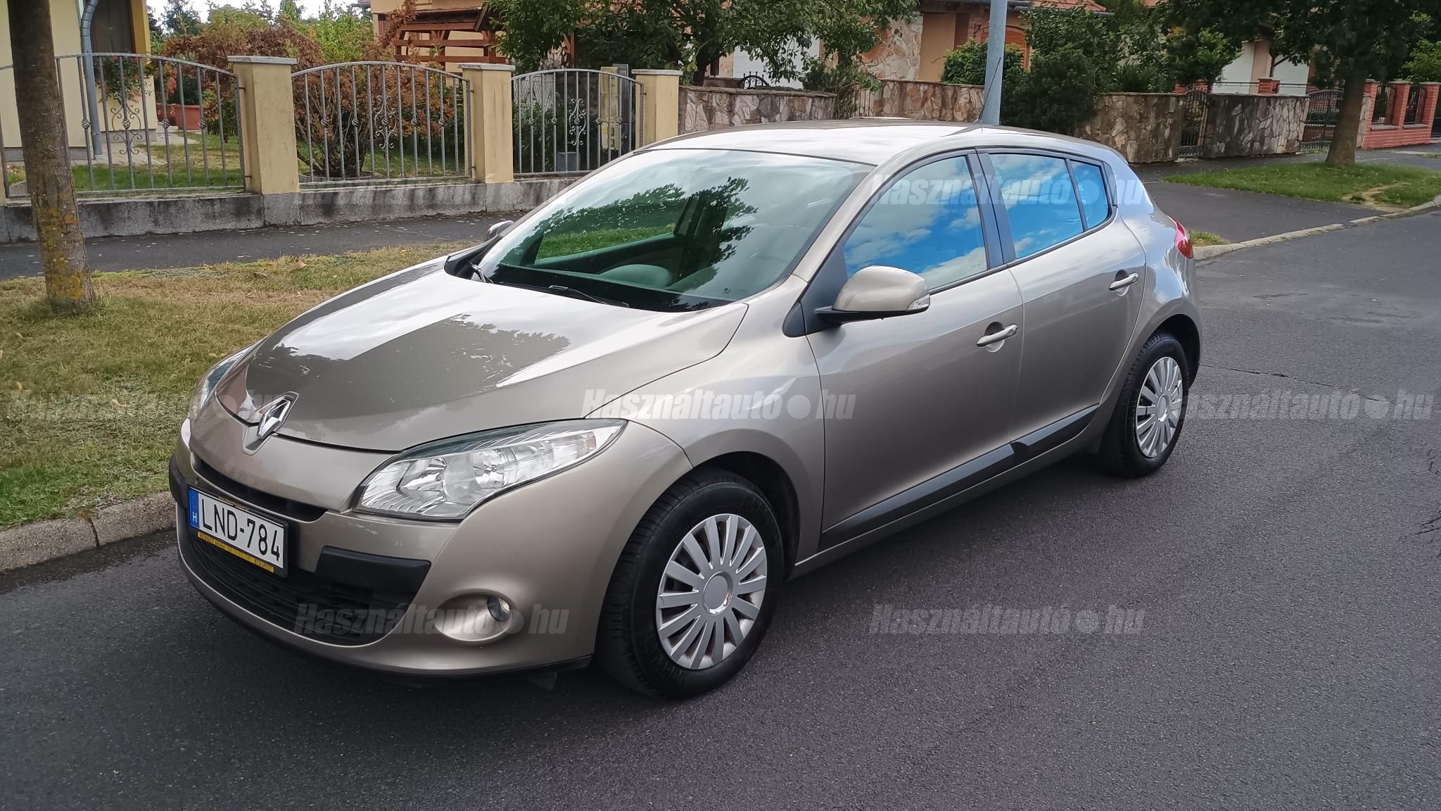 RENAULT MEGANE 2009/5 - 1