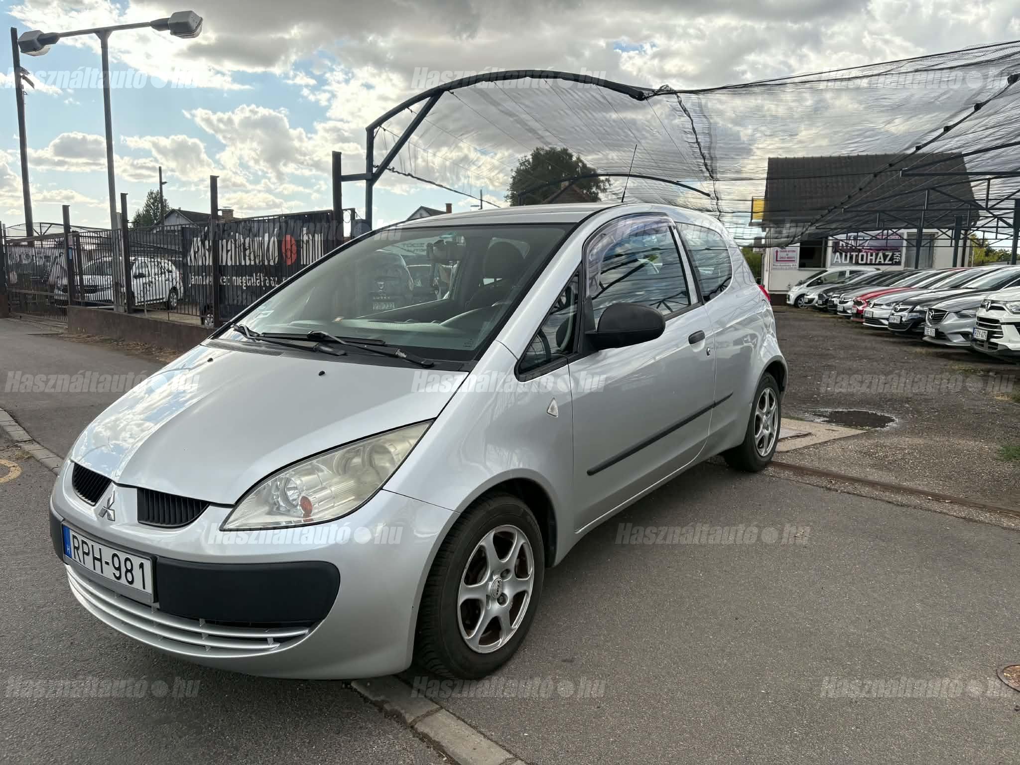 MITSUBISHI COLT 2005/9 - 1