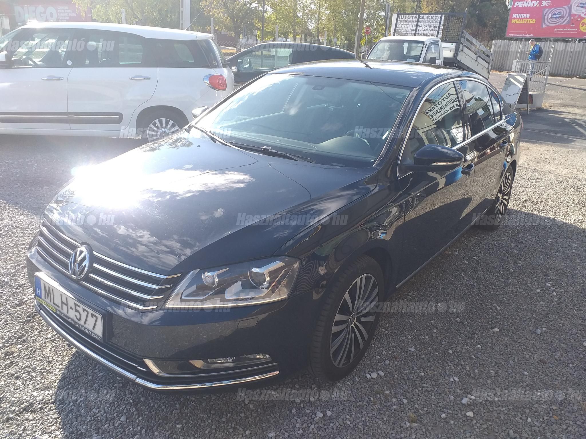 VOLKSWAGEN PASSAT 2013 - 1