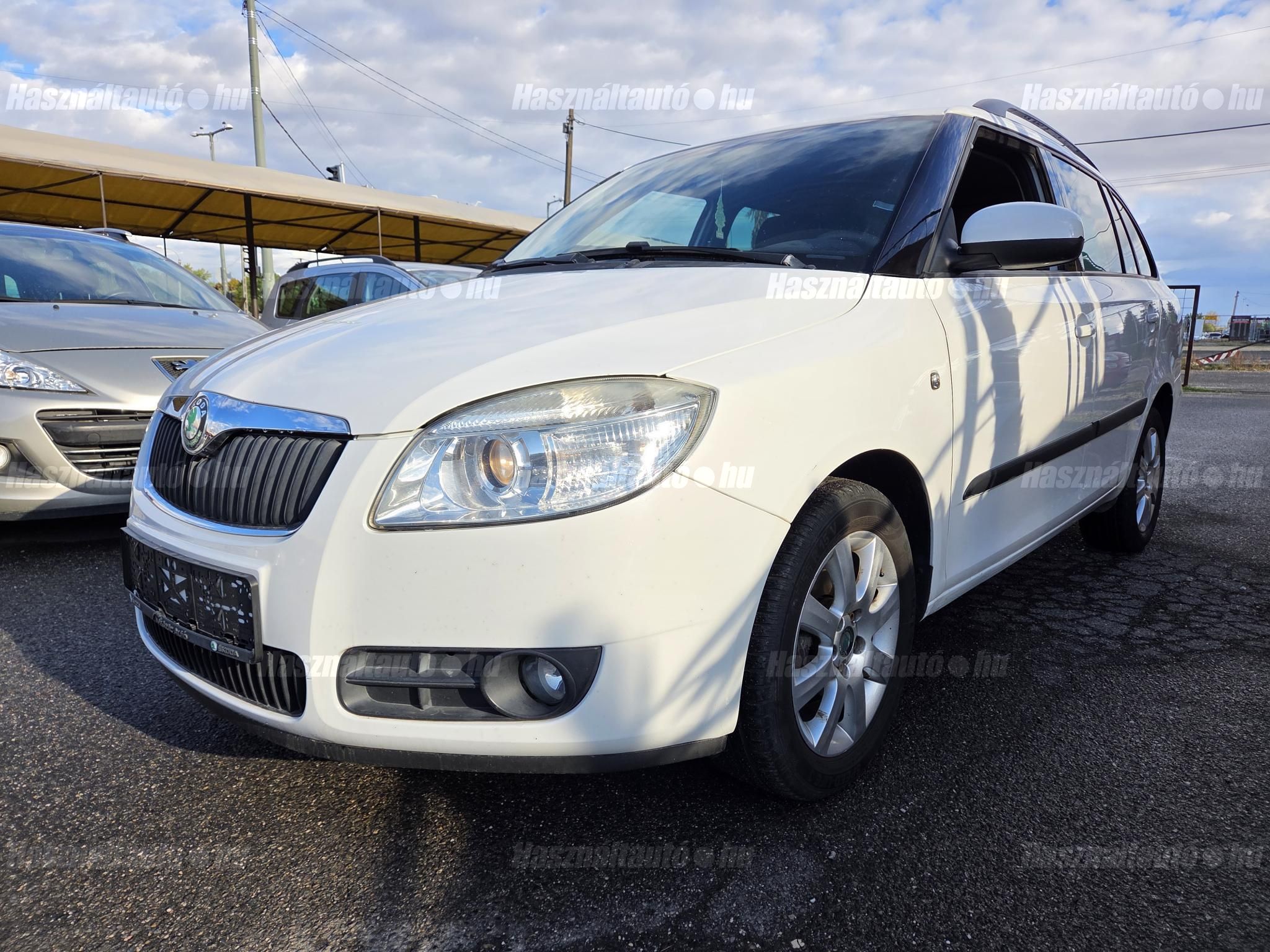 SKODA FABIA 2009/12 - 1