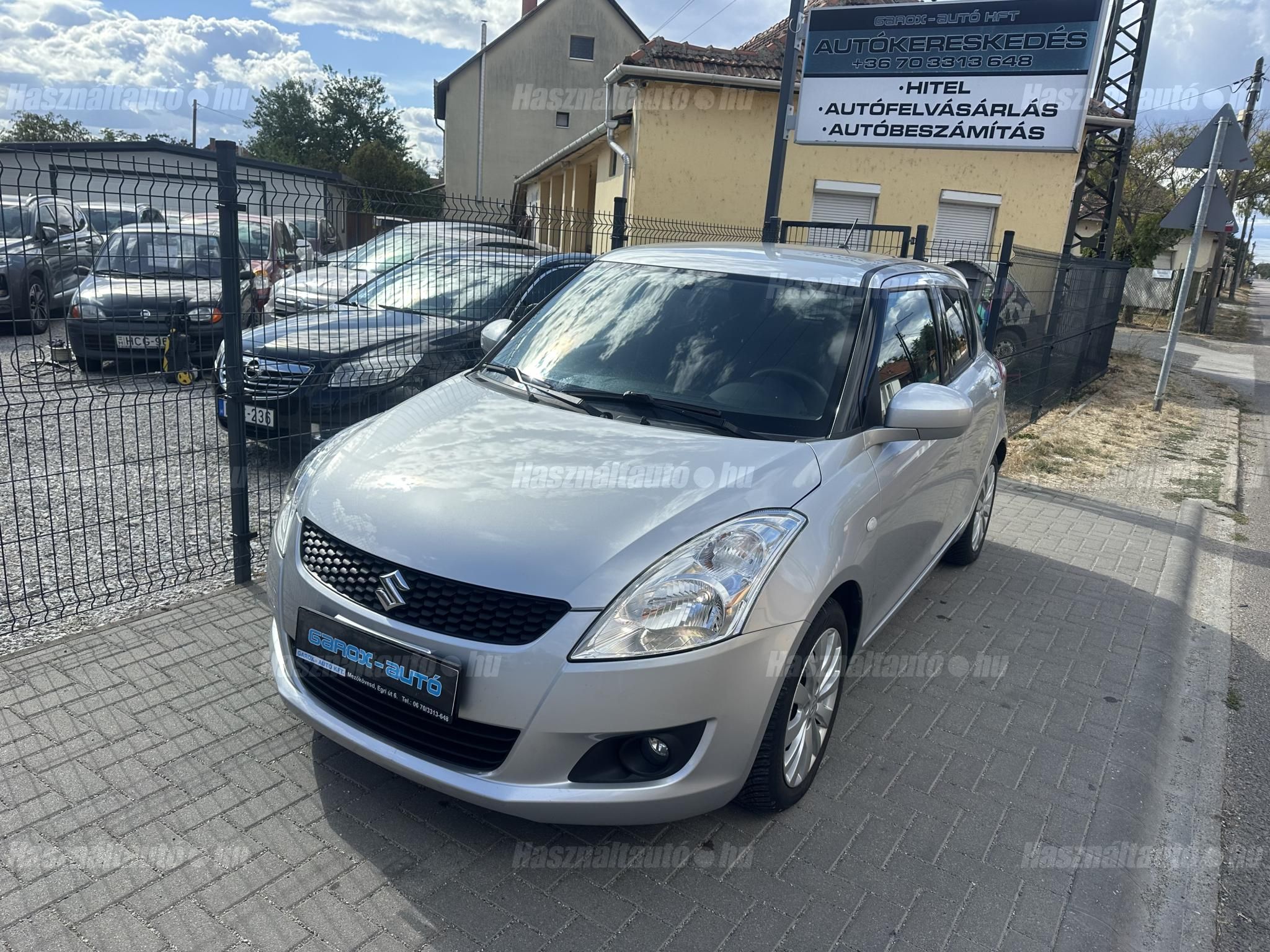 SUZUKI SWIFT 2013/3 - 1
