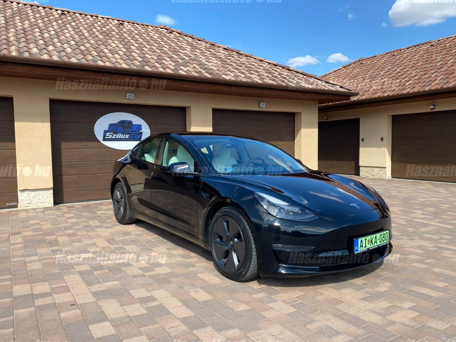 TESLA MODEL 3 2021/3 - 1