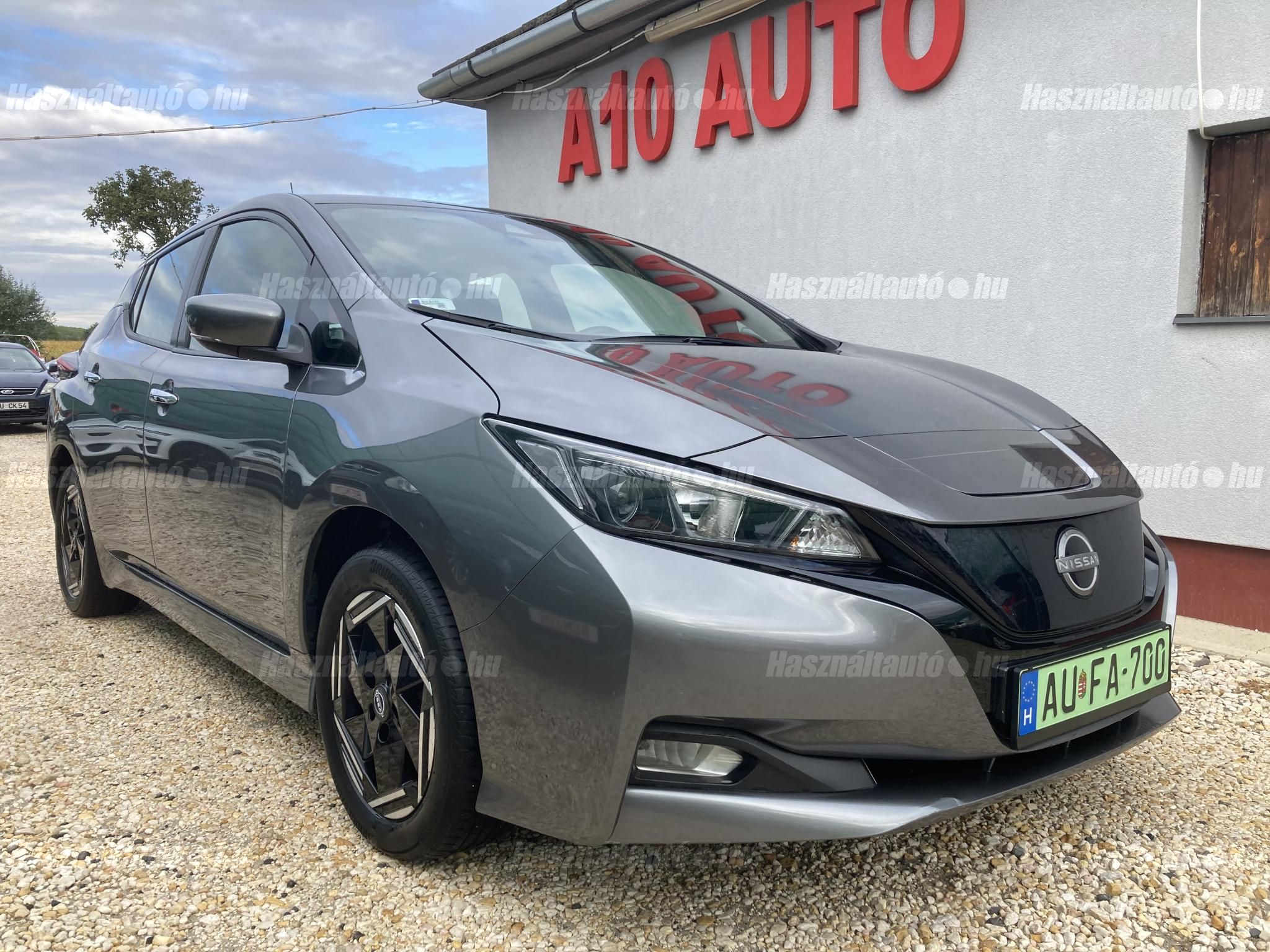 NISSAN LEAF 2022/11 - 1