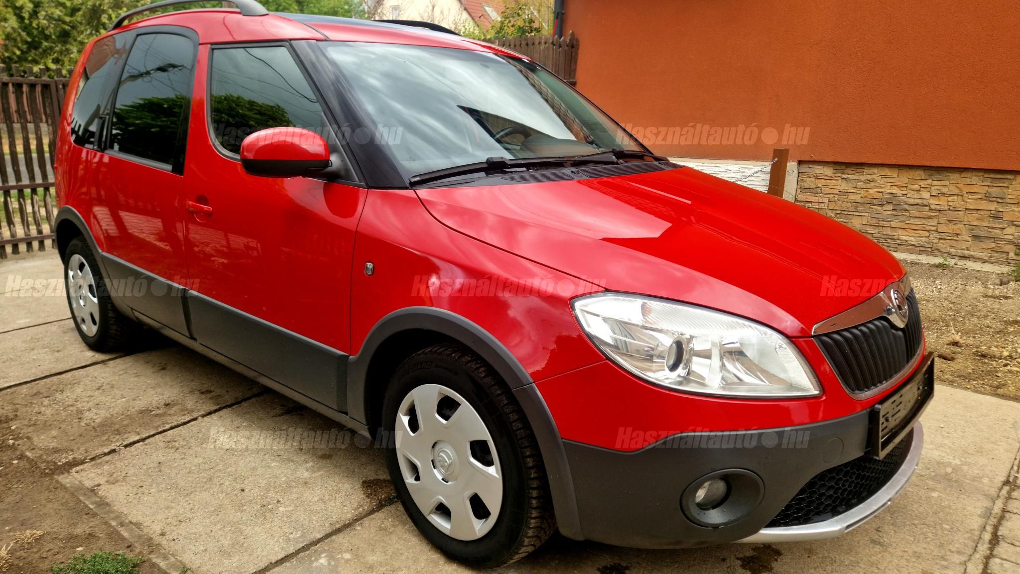 SKODA ROOMSTER 2013/8 - 1