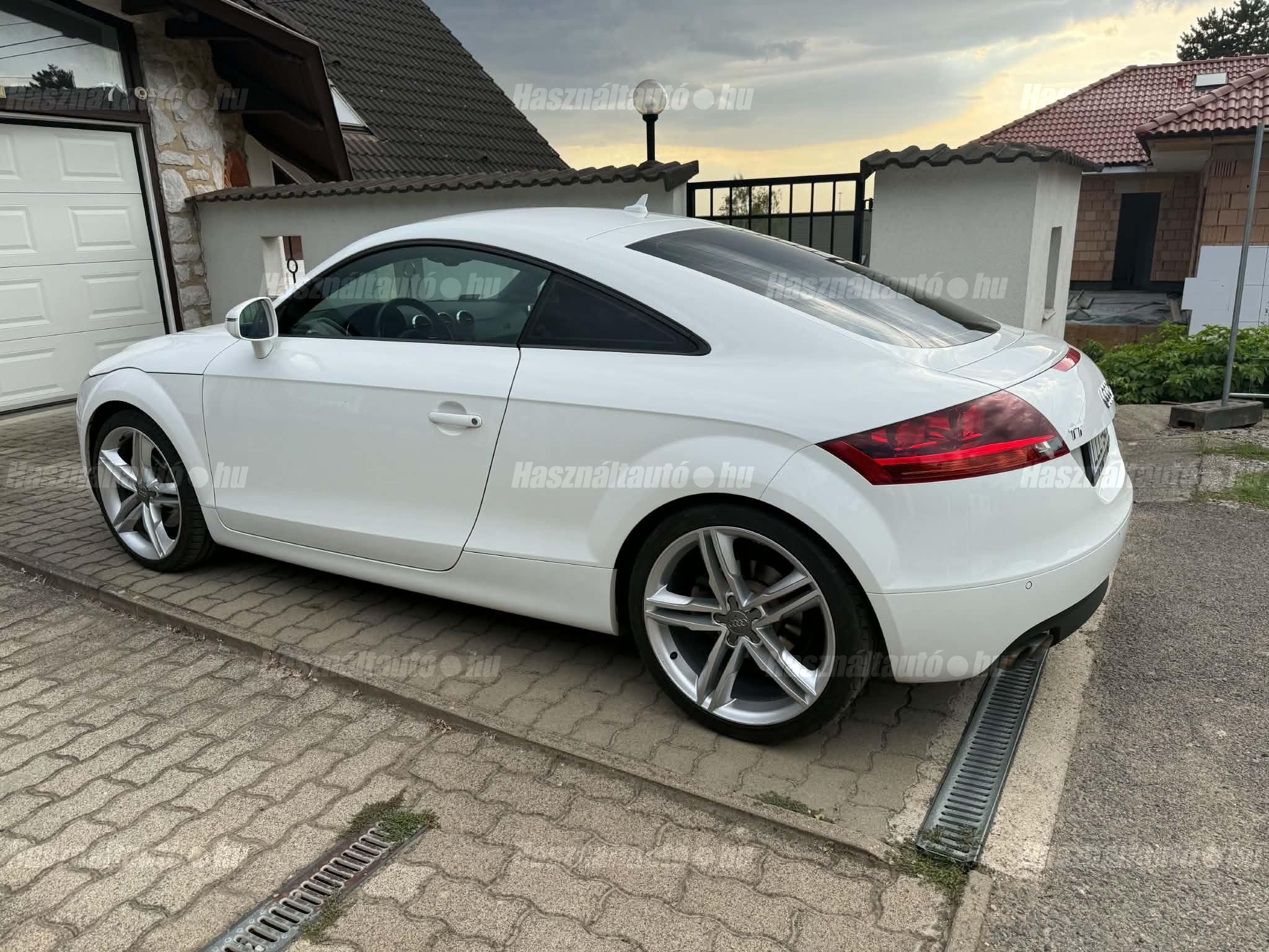 AUDI TT 2009/6 - 1