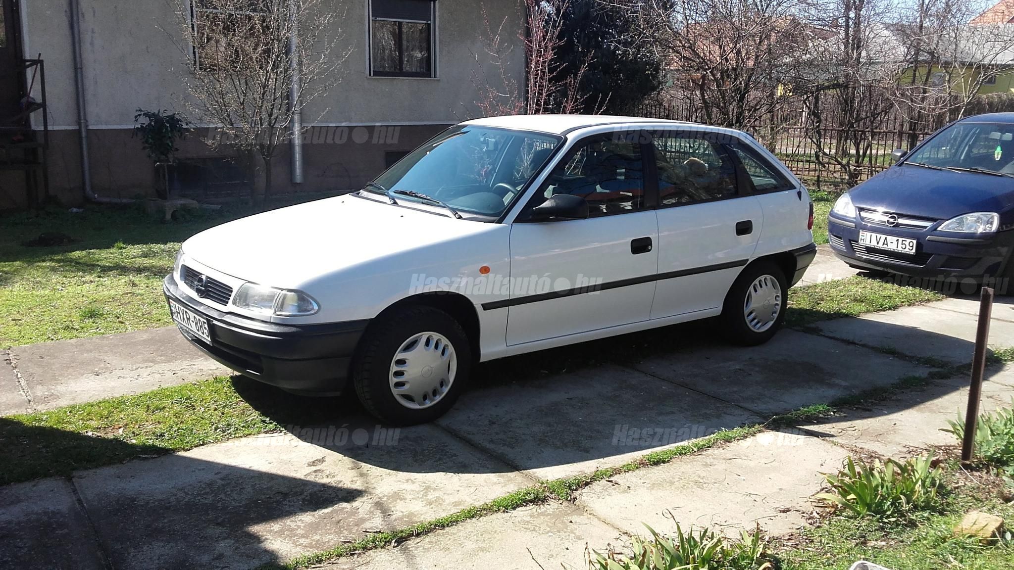OPEL ASTRA F 2001/11 - 1