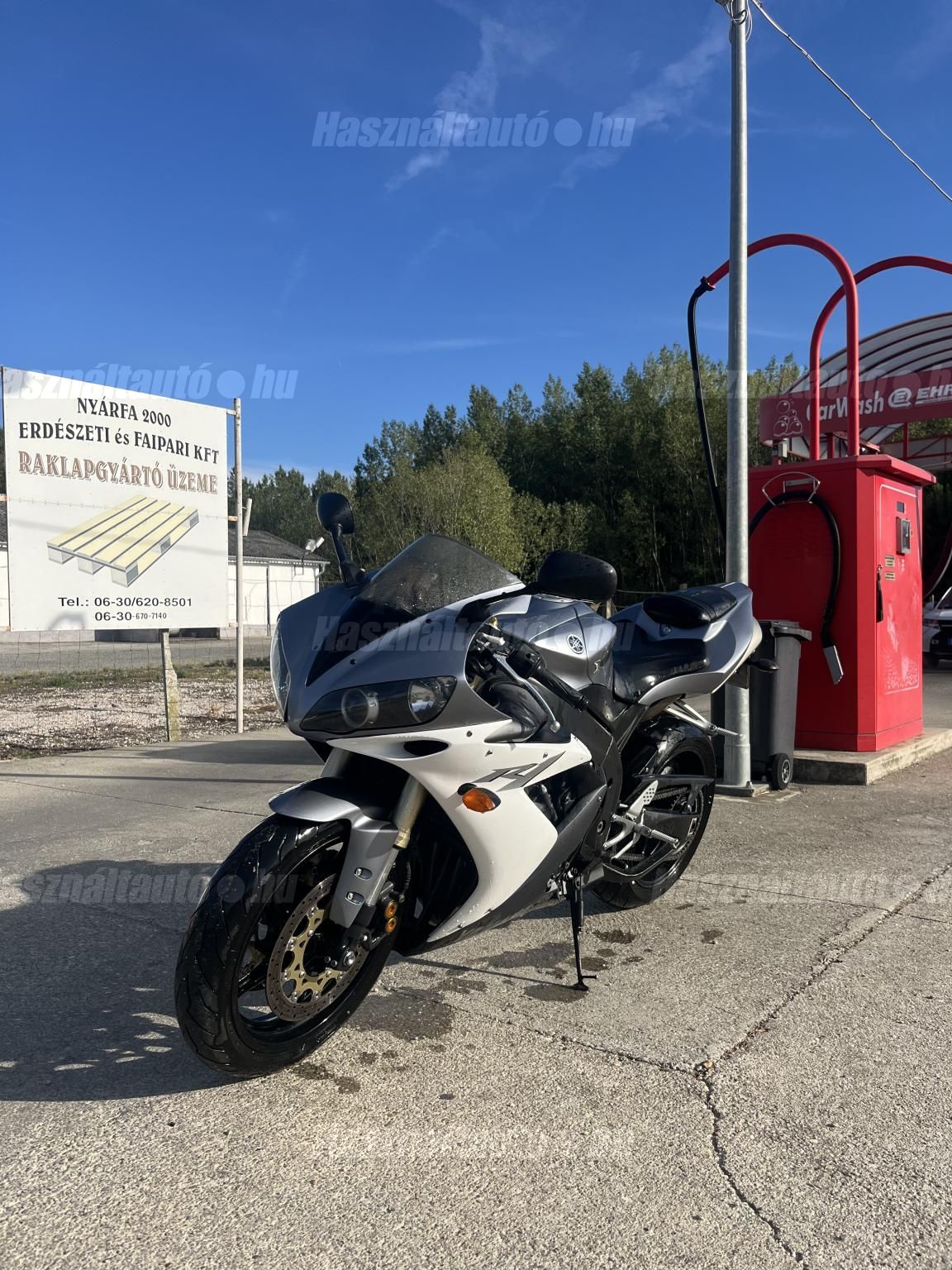 YAMAHA YZF R1 2004/6 - 1