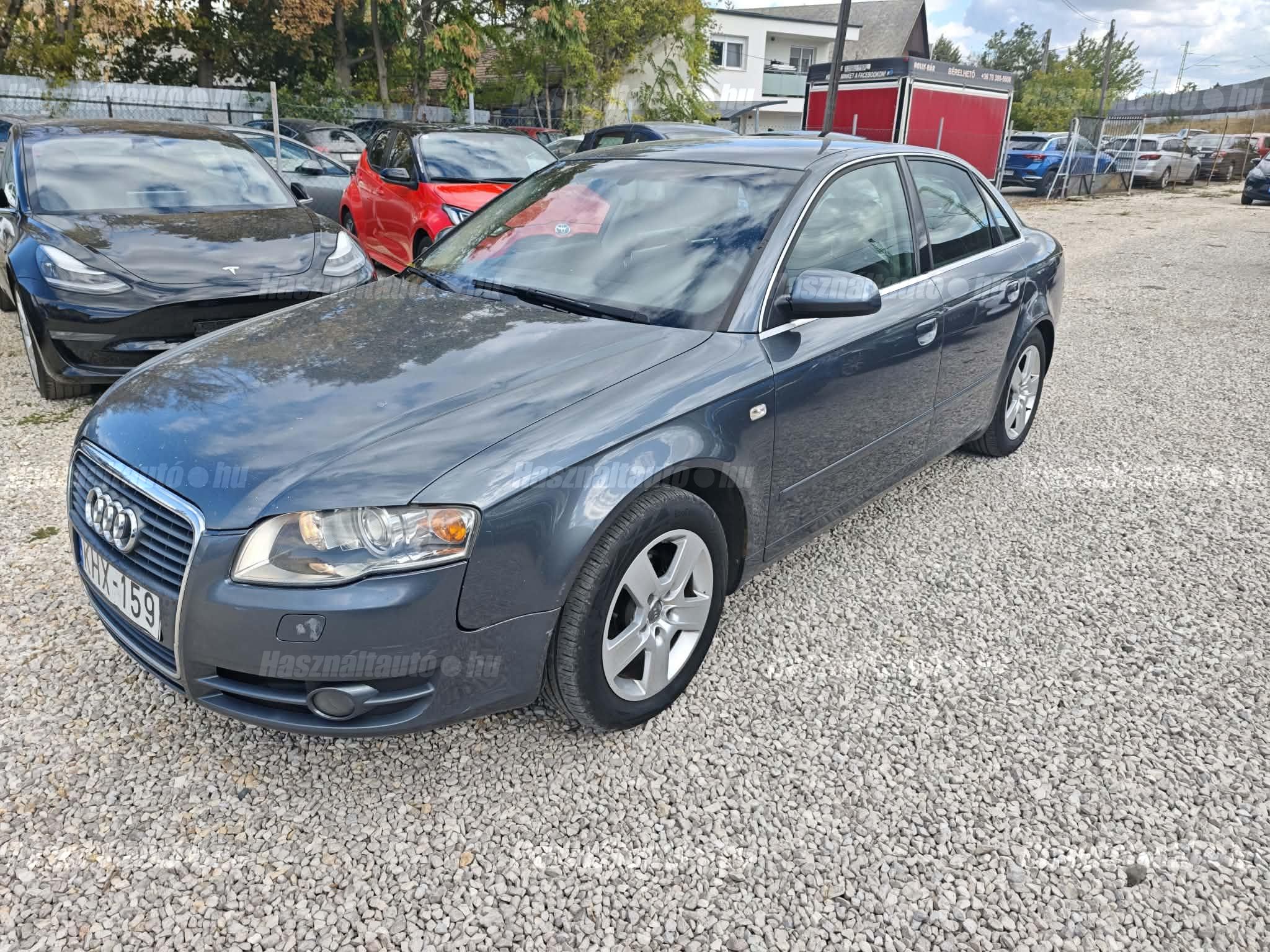 AUDI A4 2006/8 - 1