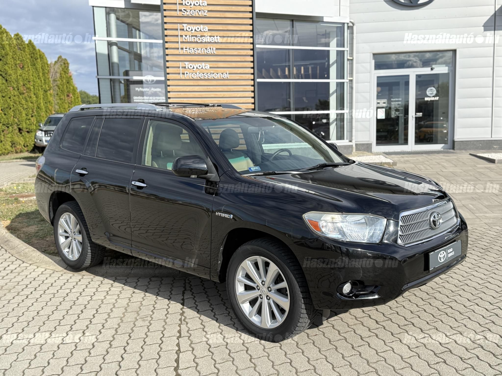TOYOTA HIGHLANDER 2011/6 - 1