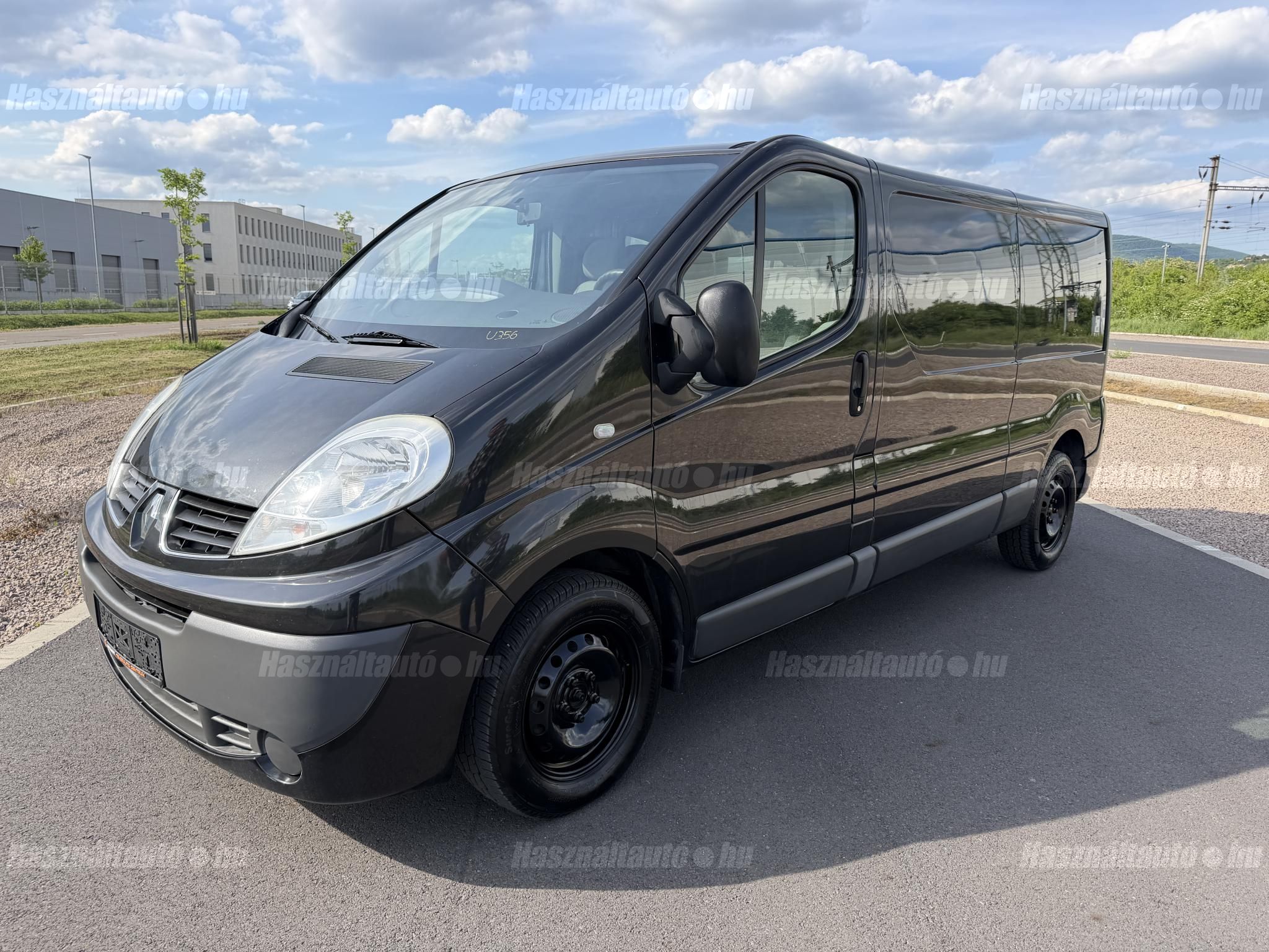RENAULT TRAFIC 2011/4 - 1
