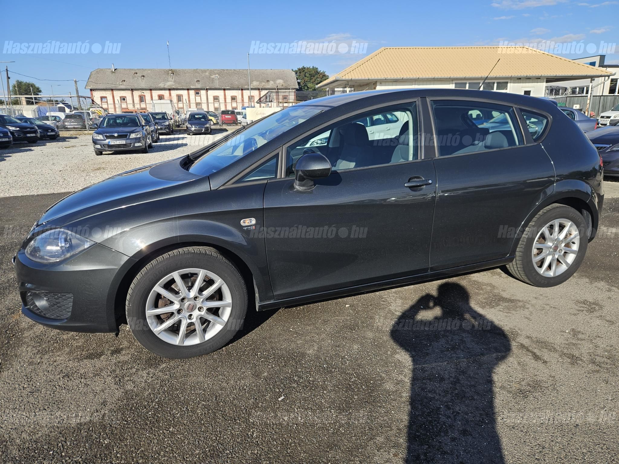 SEAT LEON 2011/7 - 1