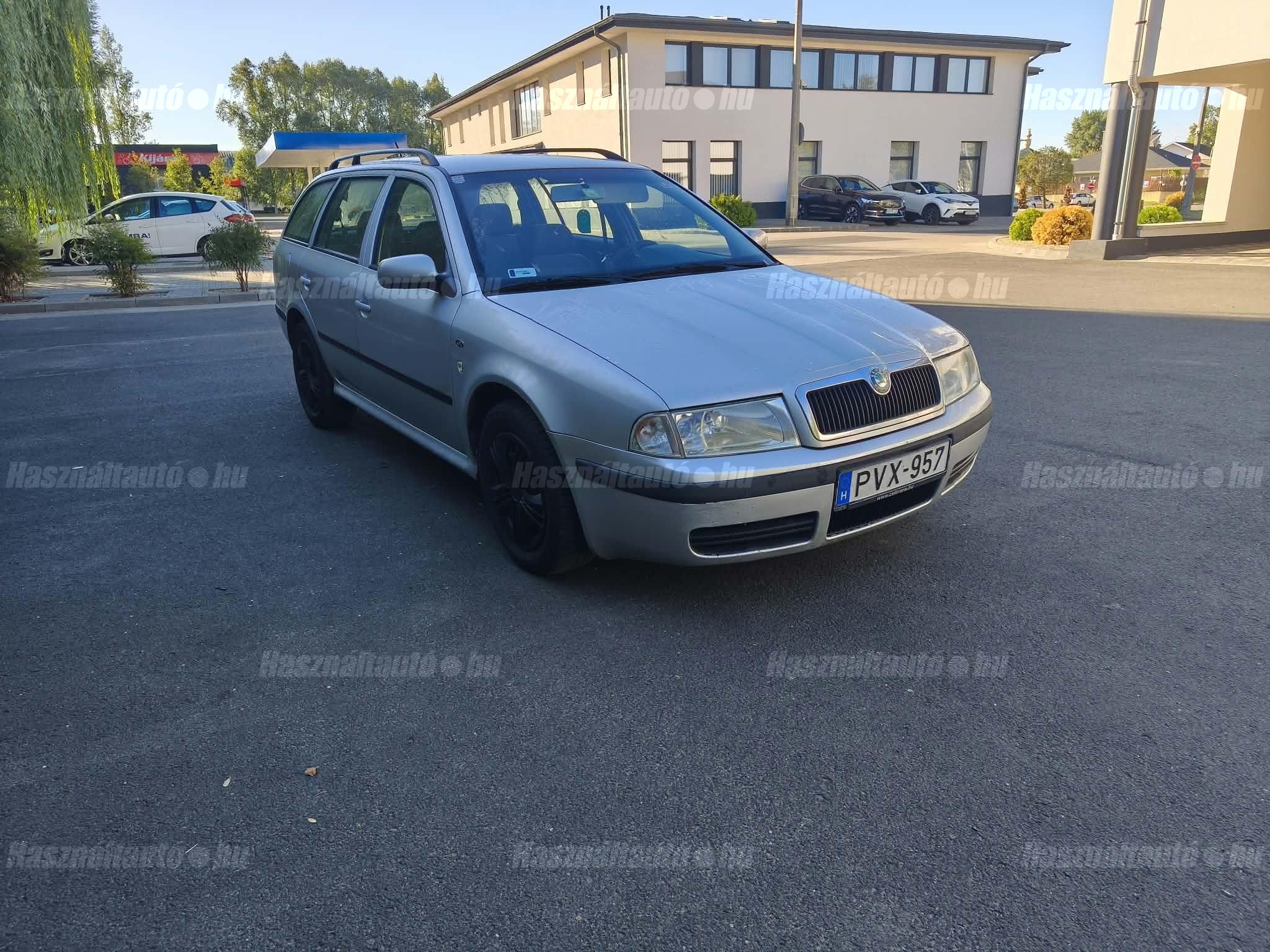 SKODA OCTAVIA 2002/3 - 1