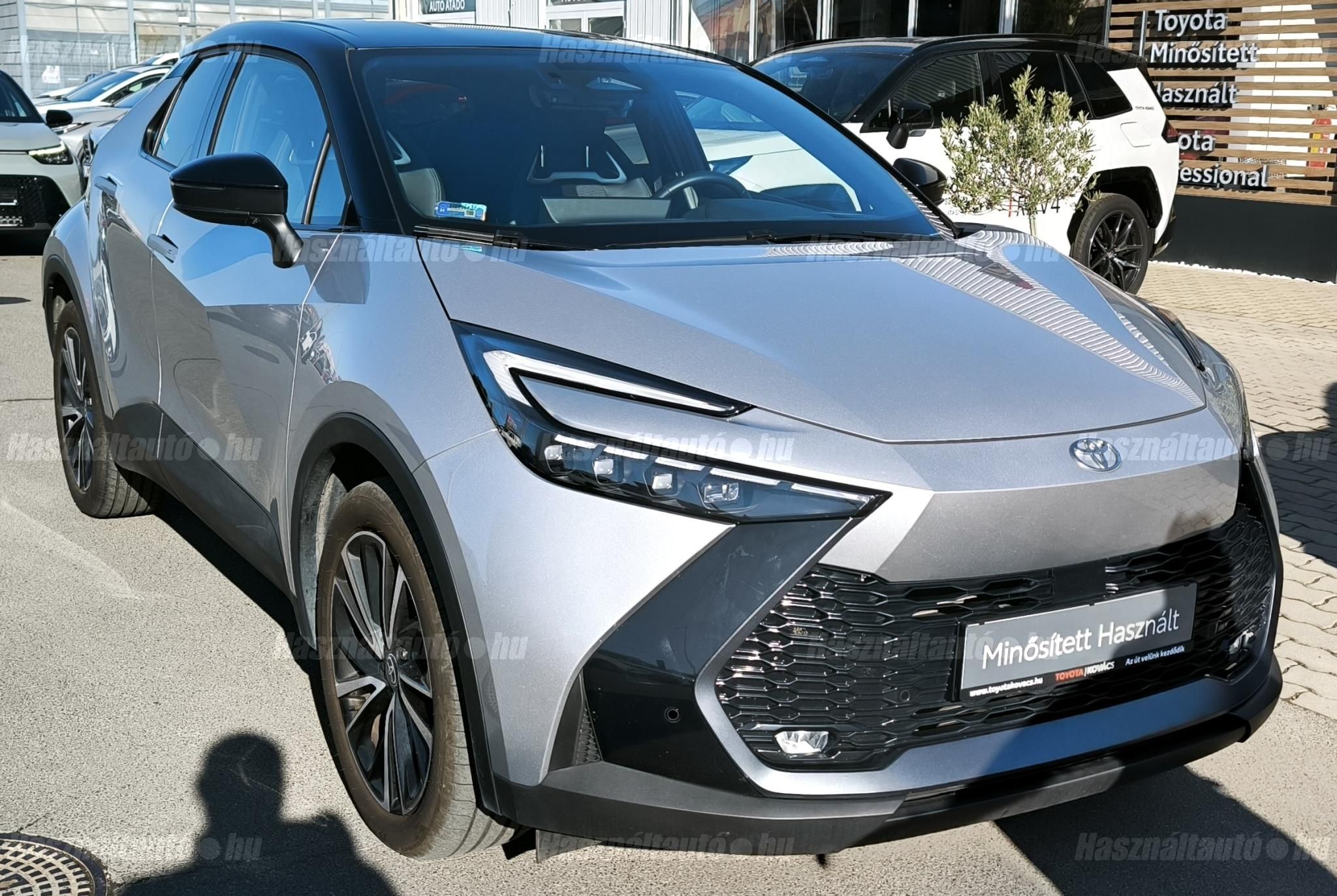 TOYOTA C-HR 2025/10 - 1