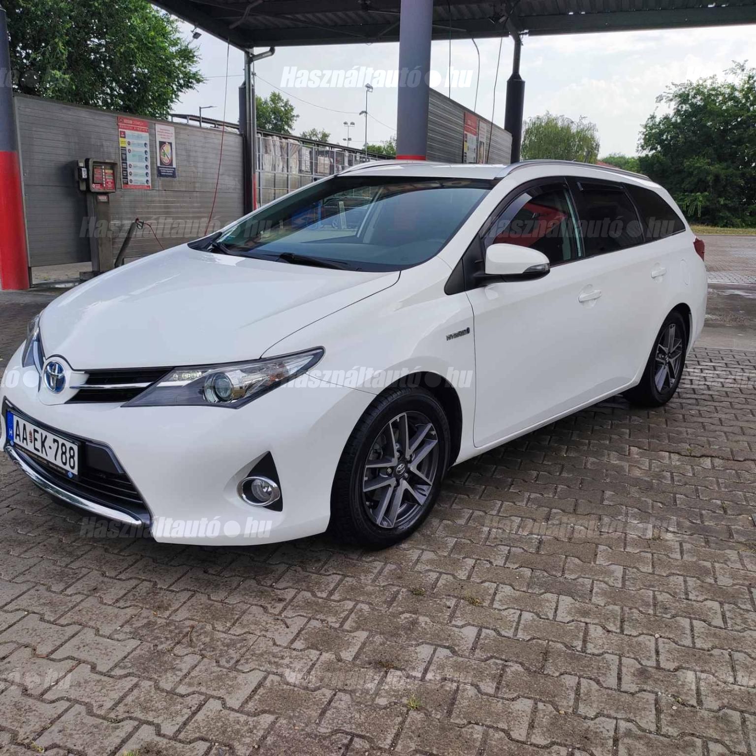 TOYOTA AURIS 2015/2 - 1