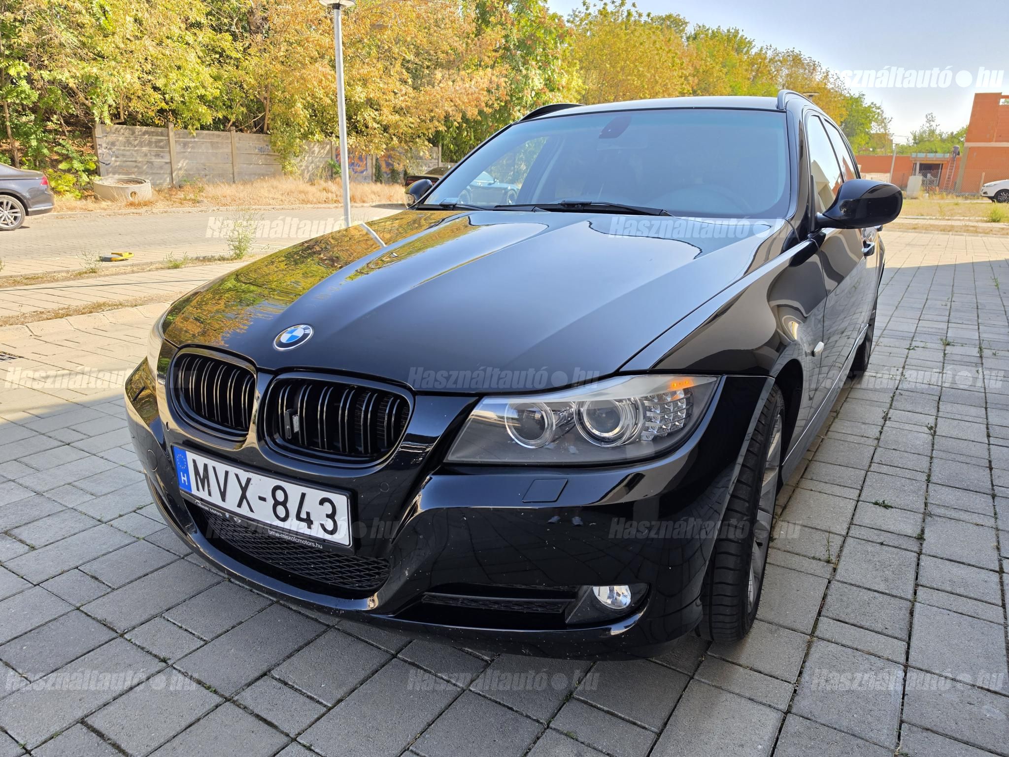 BMW 320 2010/9 - 1