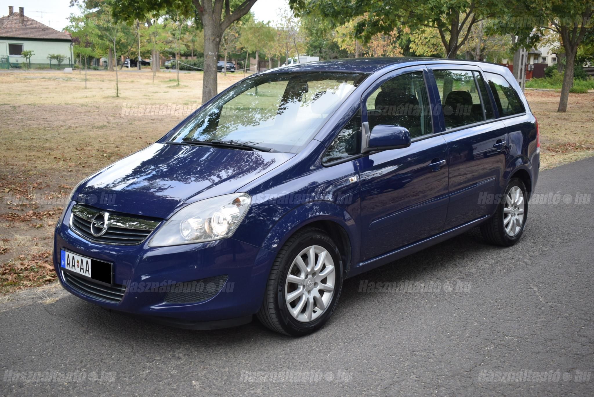 OPEL ZAFIRA B 2011 - 1