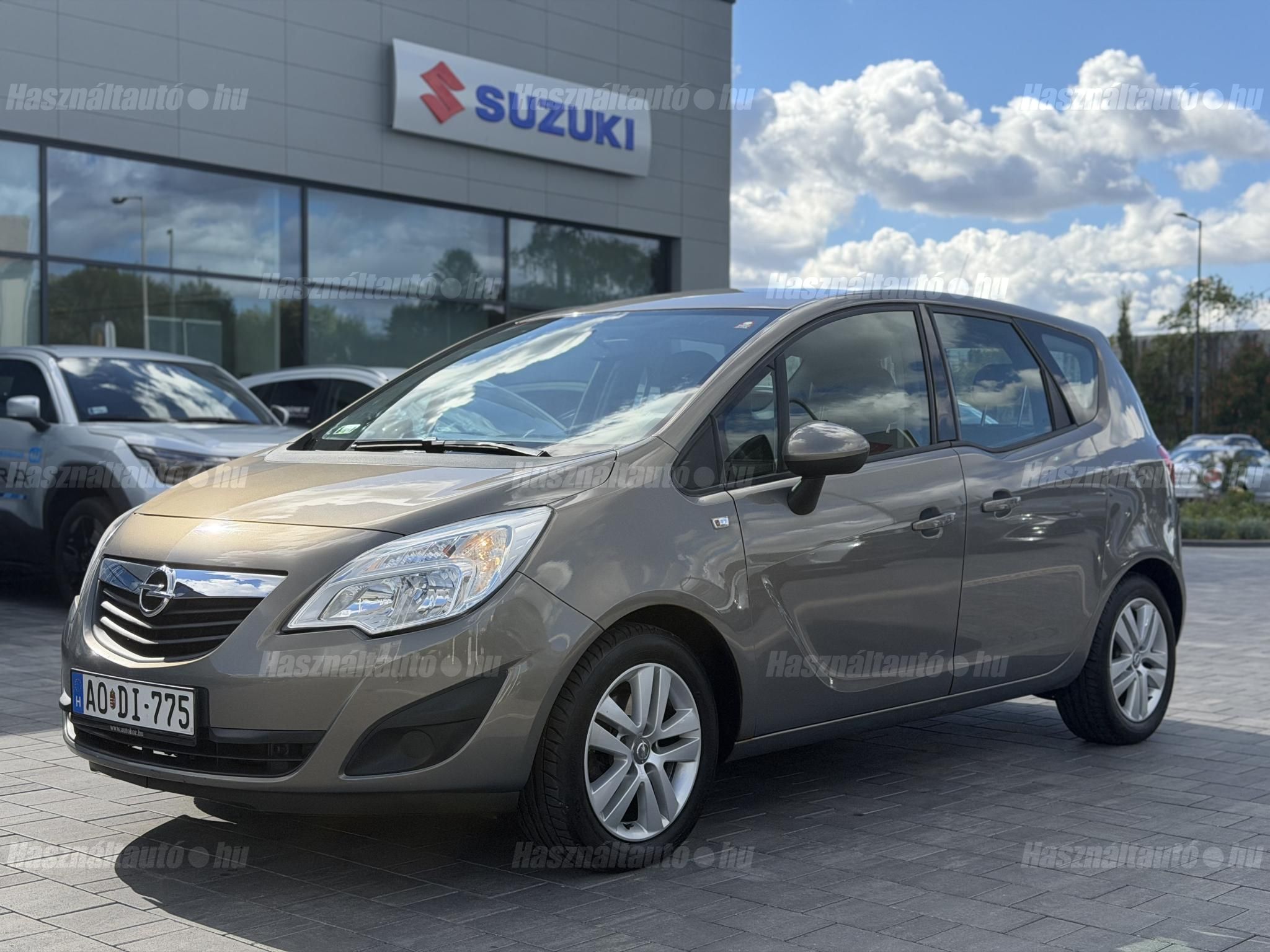 OPEL MERIVA B 2010/9 - 1