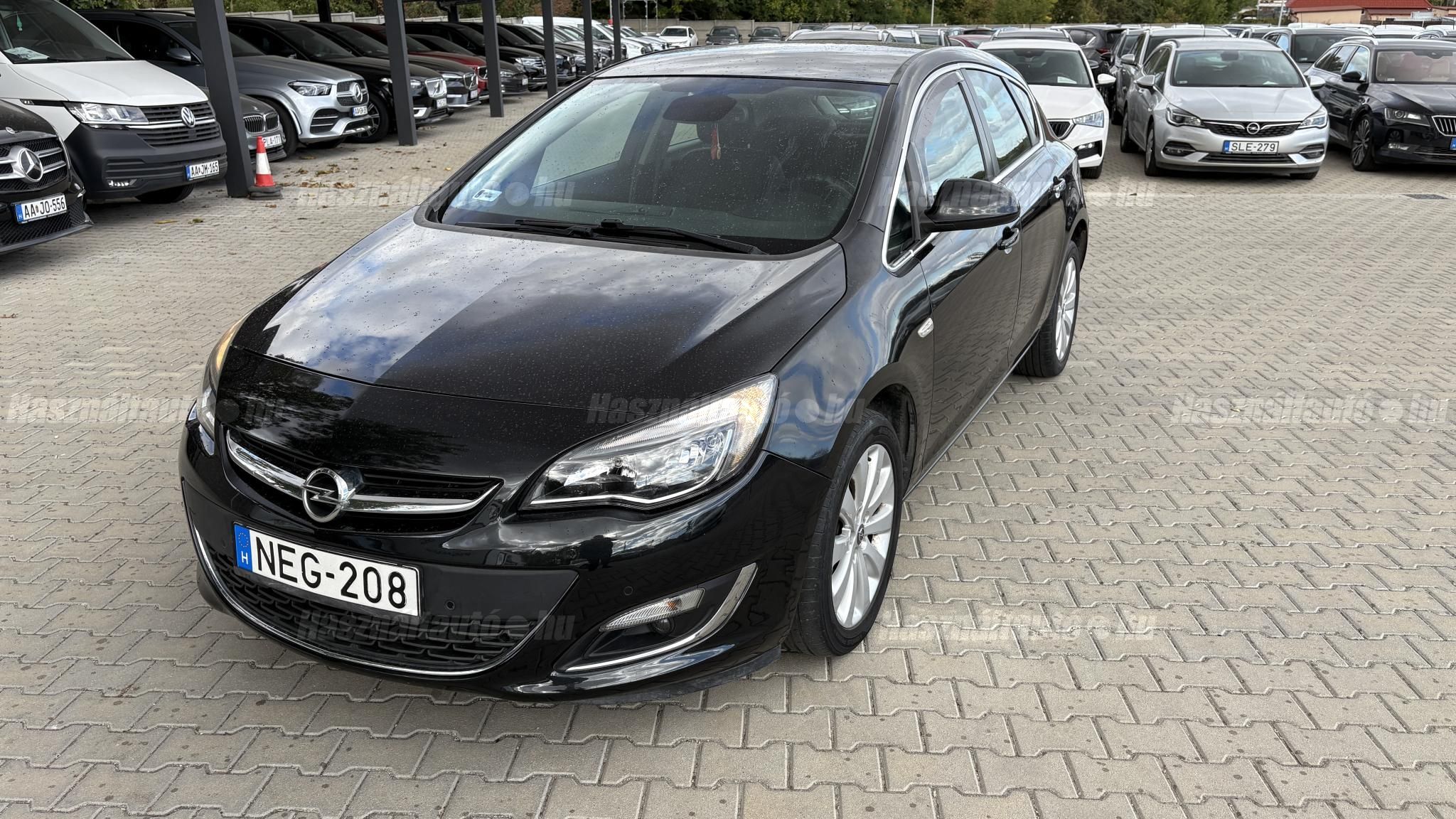 OPEL ASTRA J 2013/4 - 1