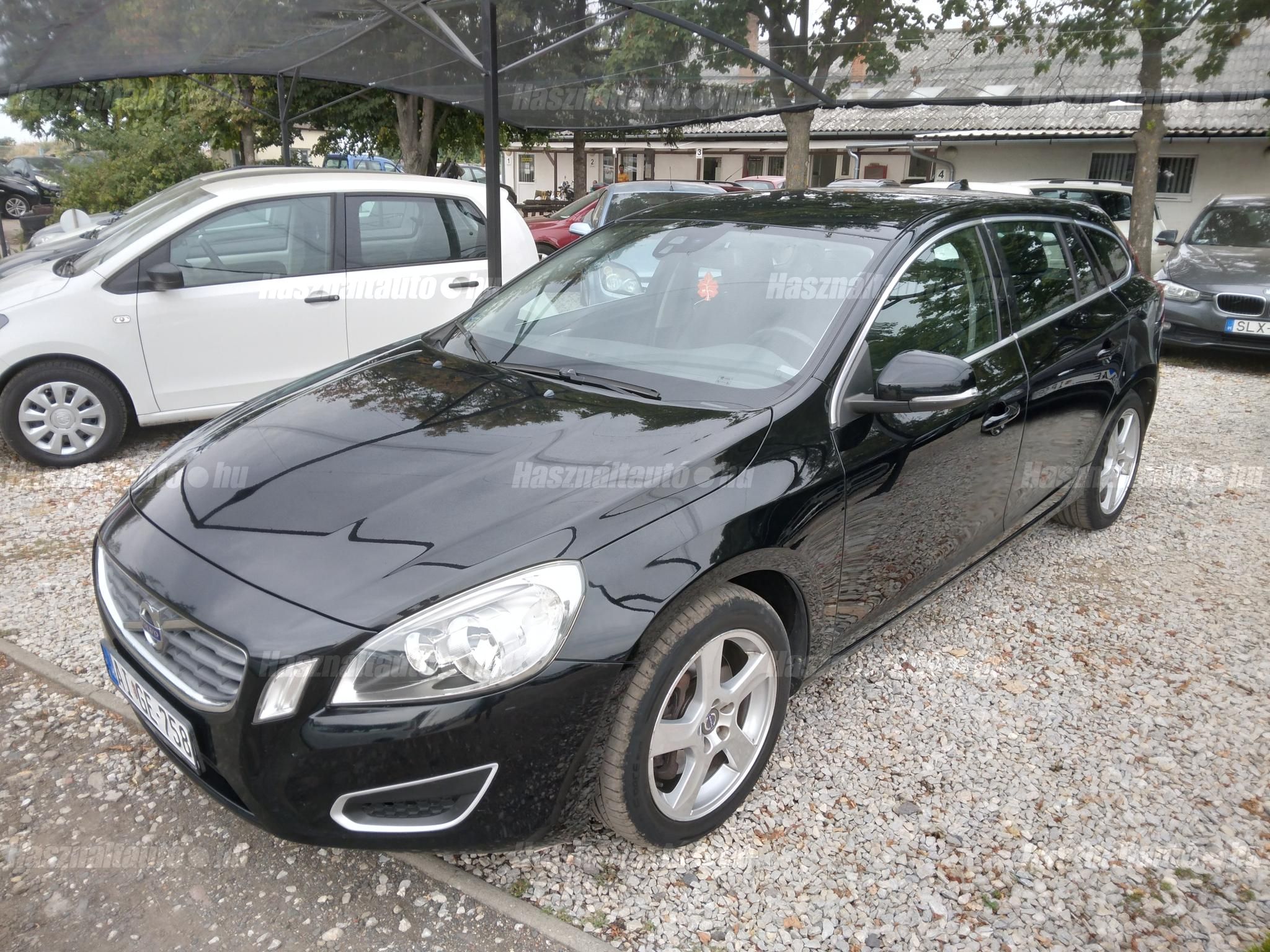 VOLVO V60 2011/2 - 1