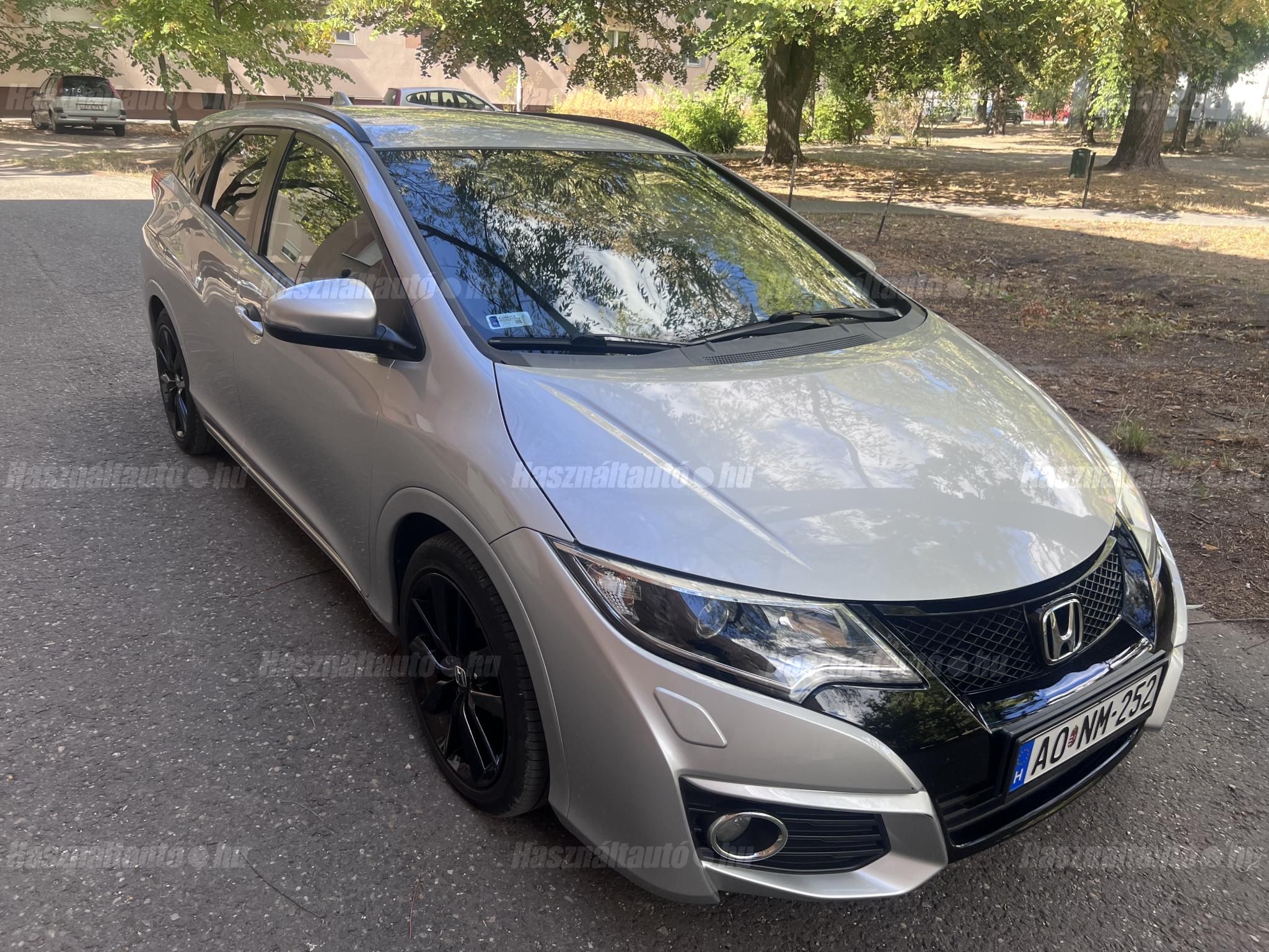 HONDA CIVIC 2015/6 - 1
