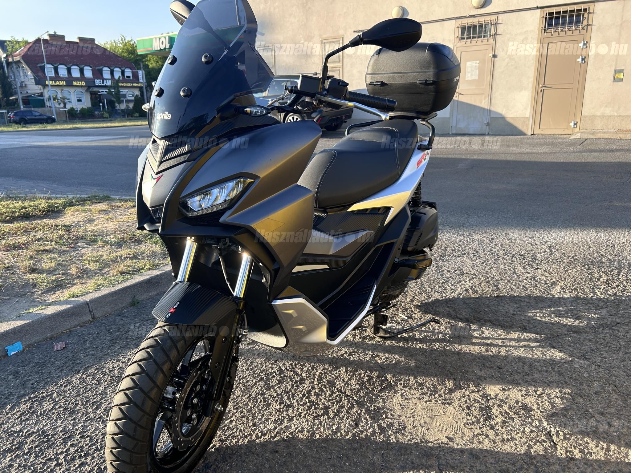 APRILIA SR GT 125 2022/10 - 1