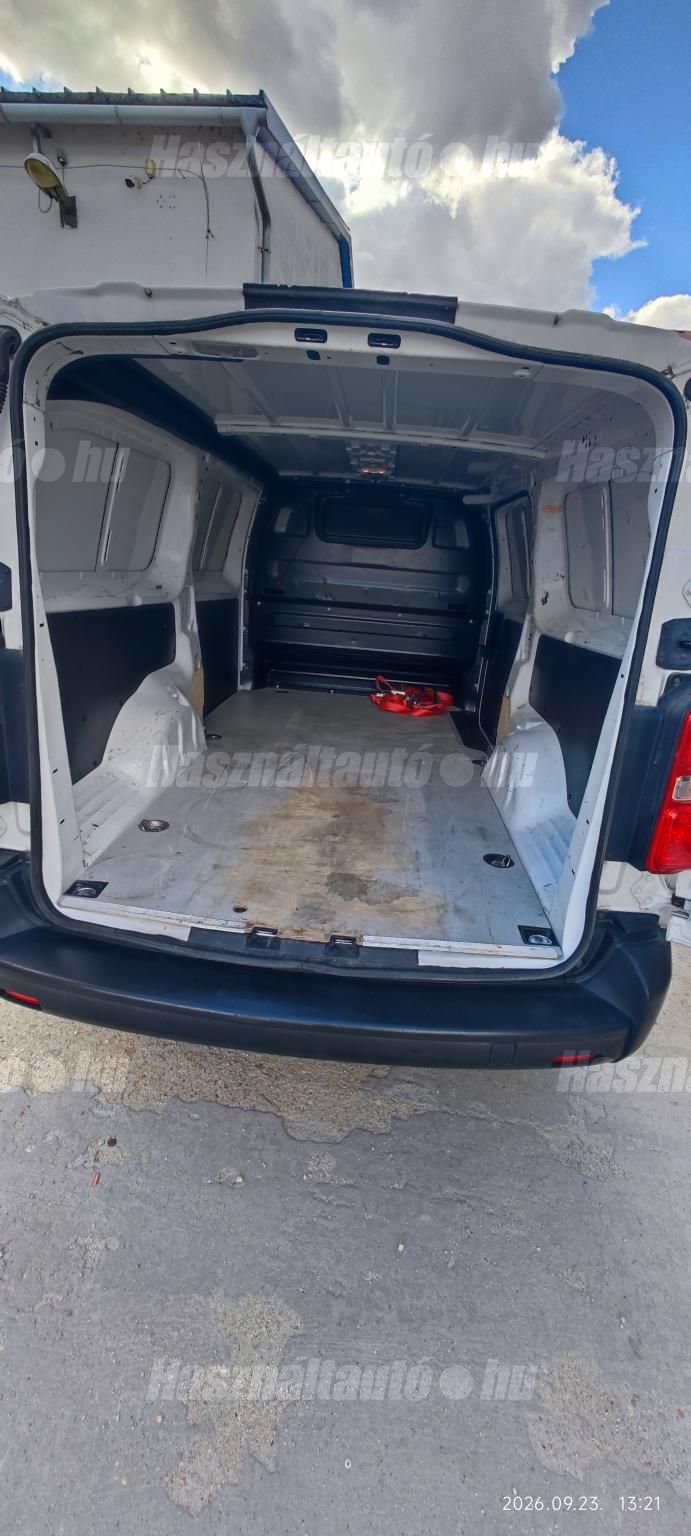 OPEL VIVARO 2021/8 - 1