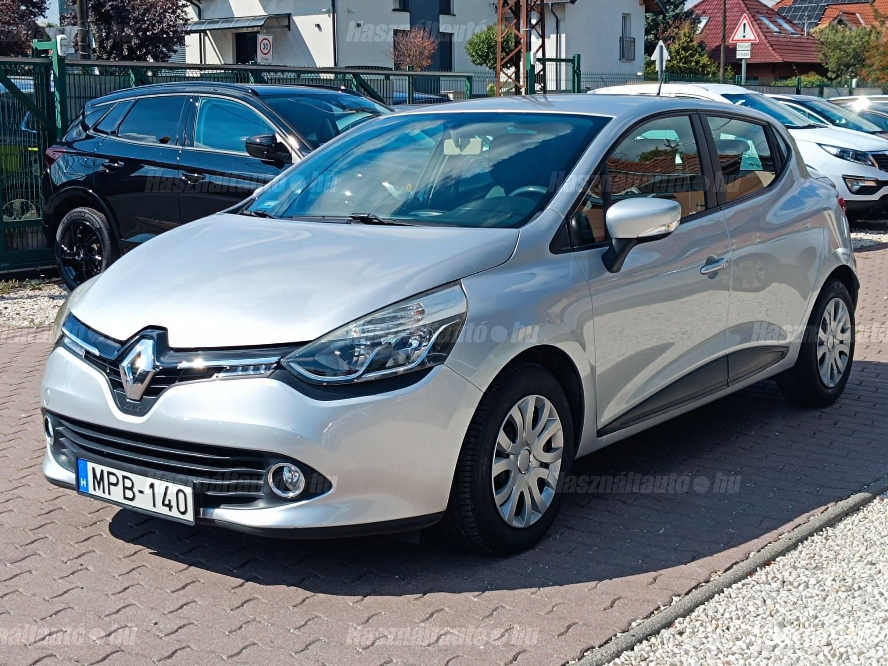 RENAULT CLIO 2014/3 - 1