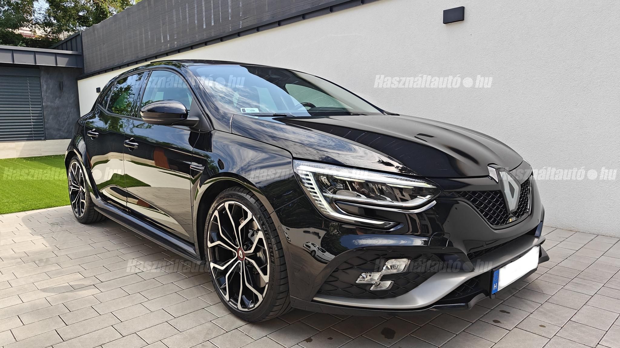 RENAULT MEGANE 2022/3 - 1
