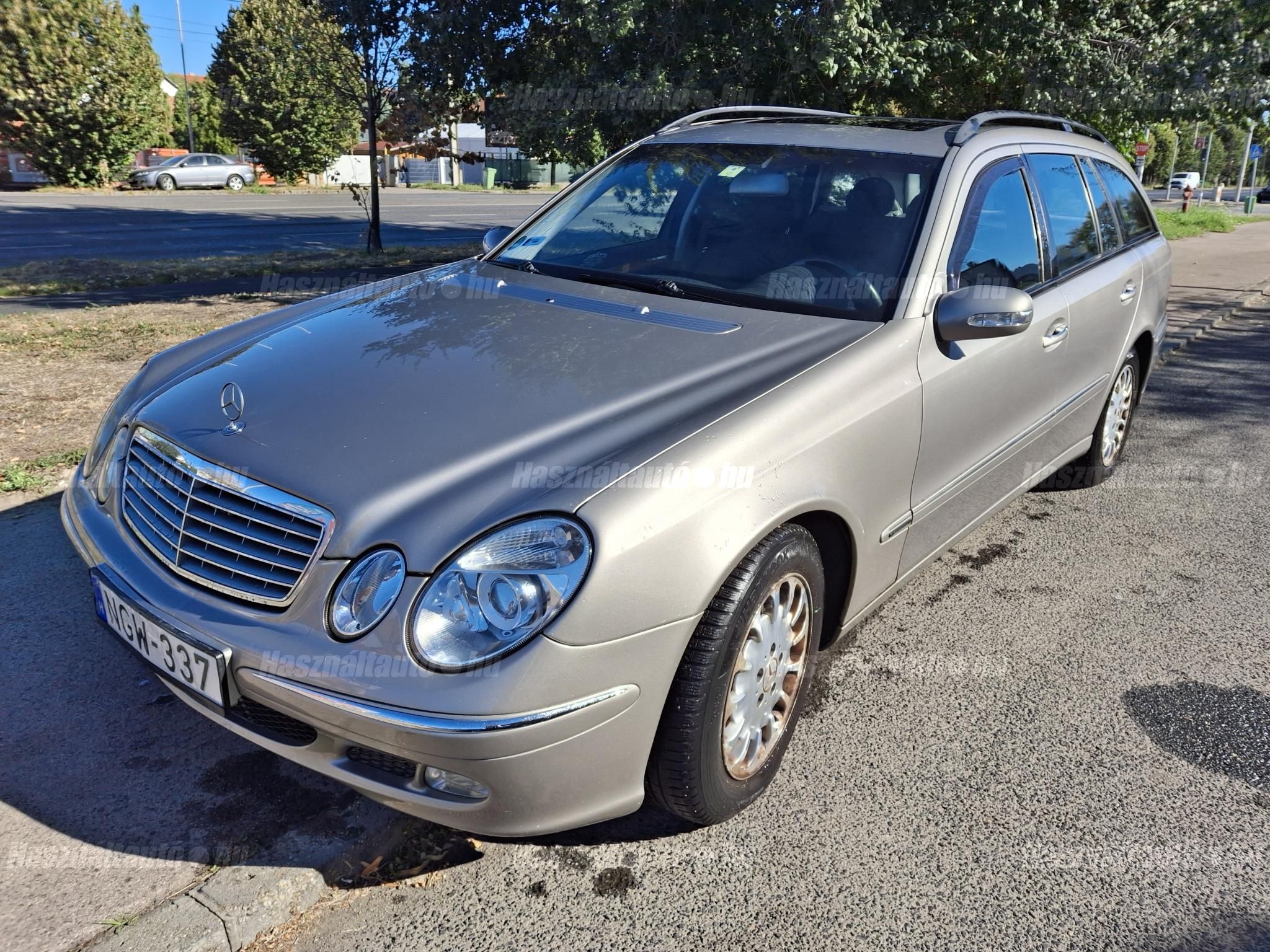 MERCEDES-BENZ E 270 2003/6 - 1