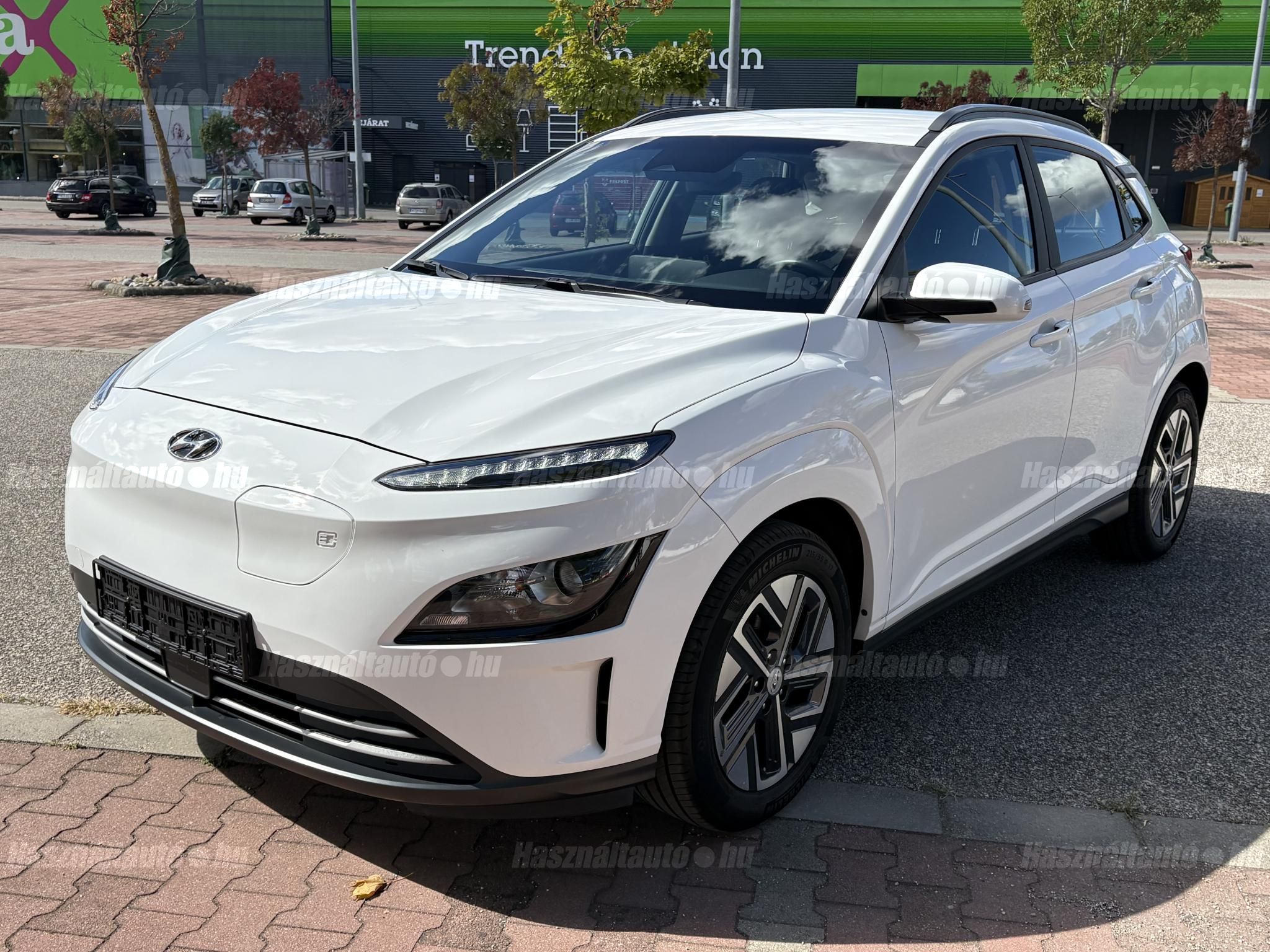 HYUNDAI KONA 2022/6 - 1
