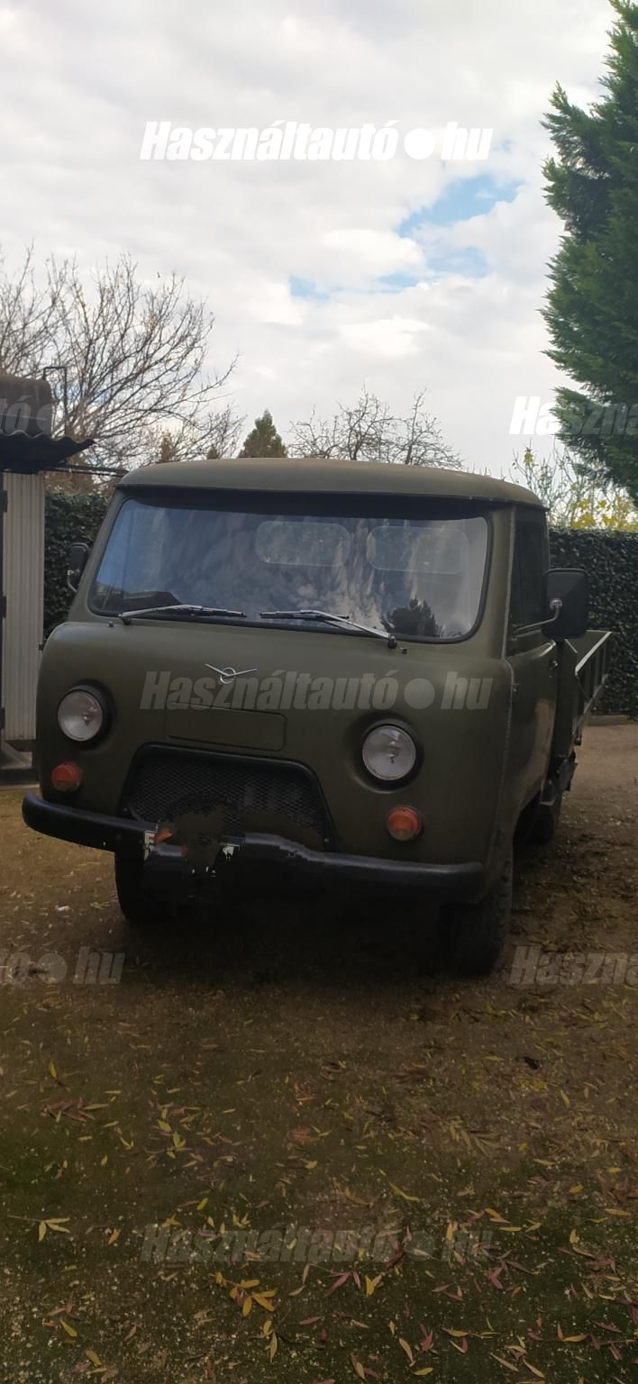 UAZ 452 1990/8 - 1