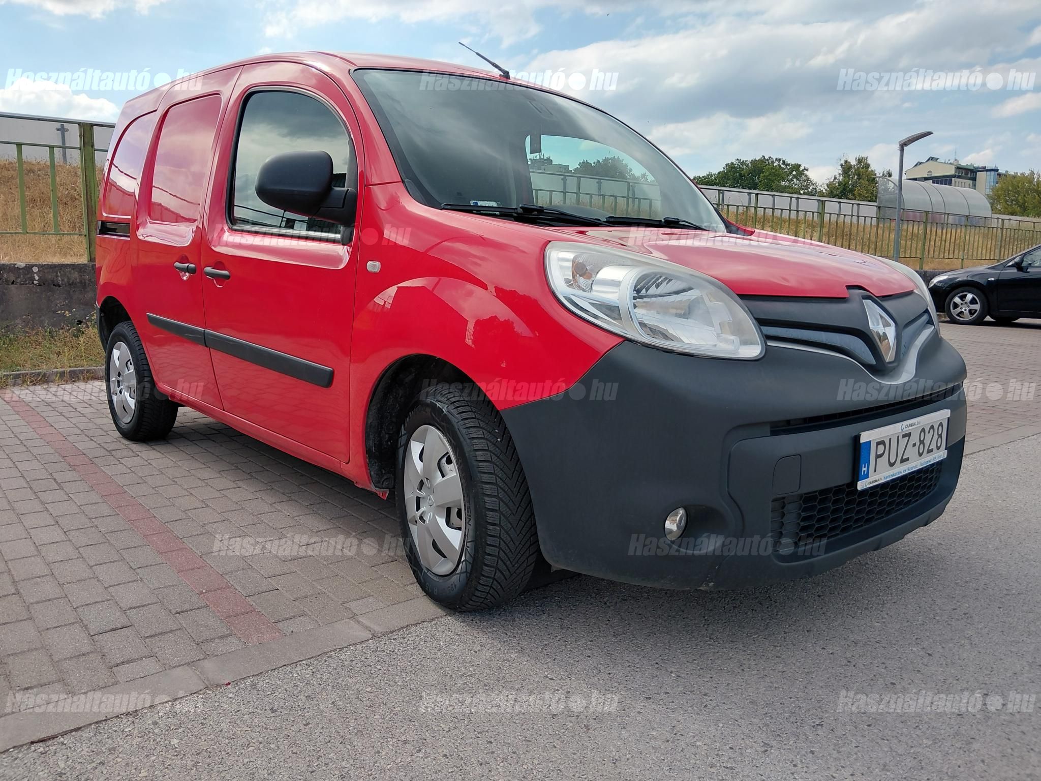 RENAULT KANGOO 2018/6 - 1