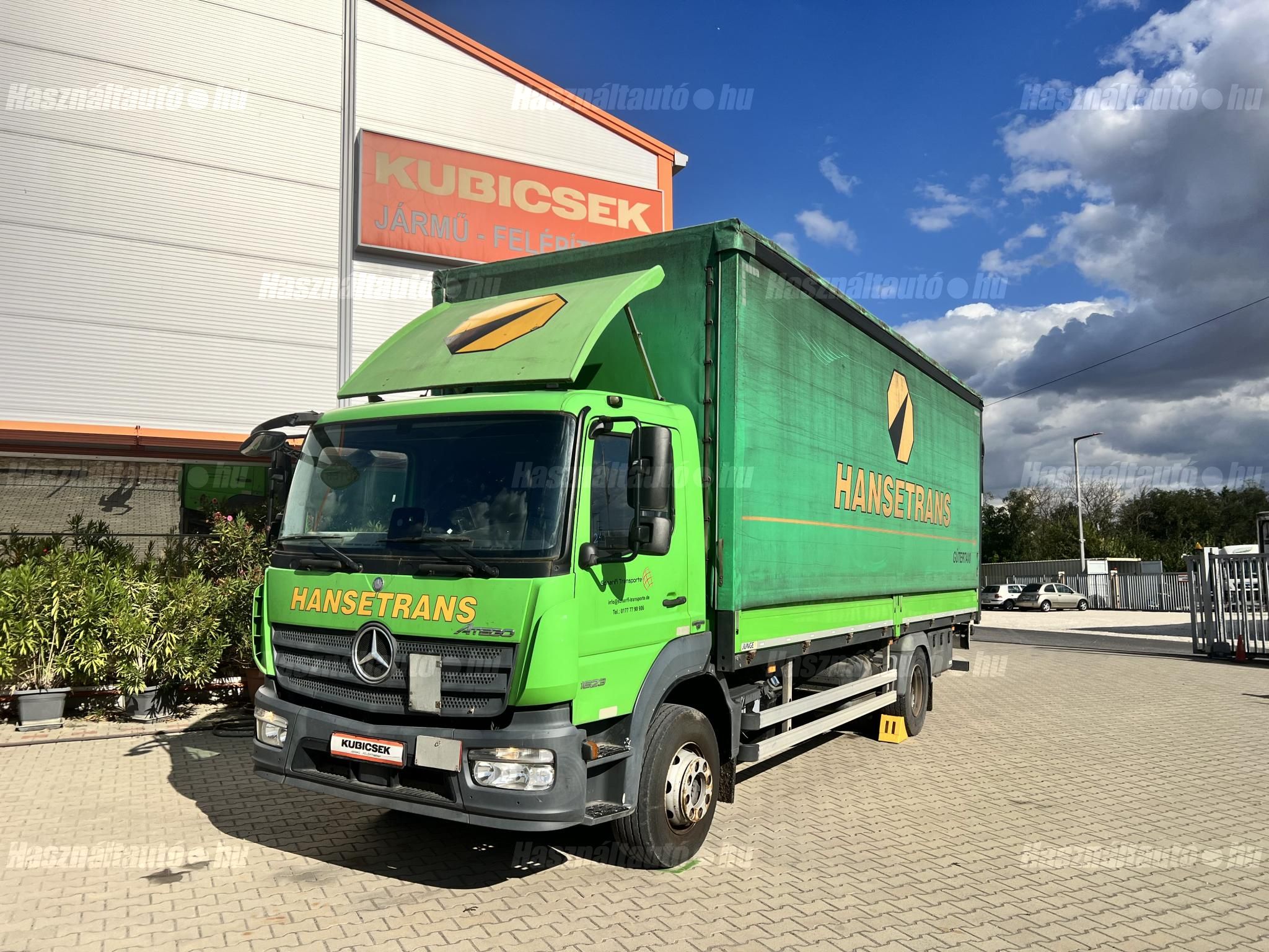 MERCEDES-BENZ 2017/5 - 1