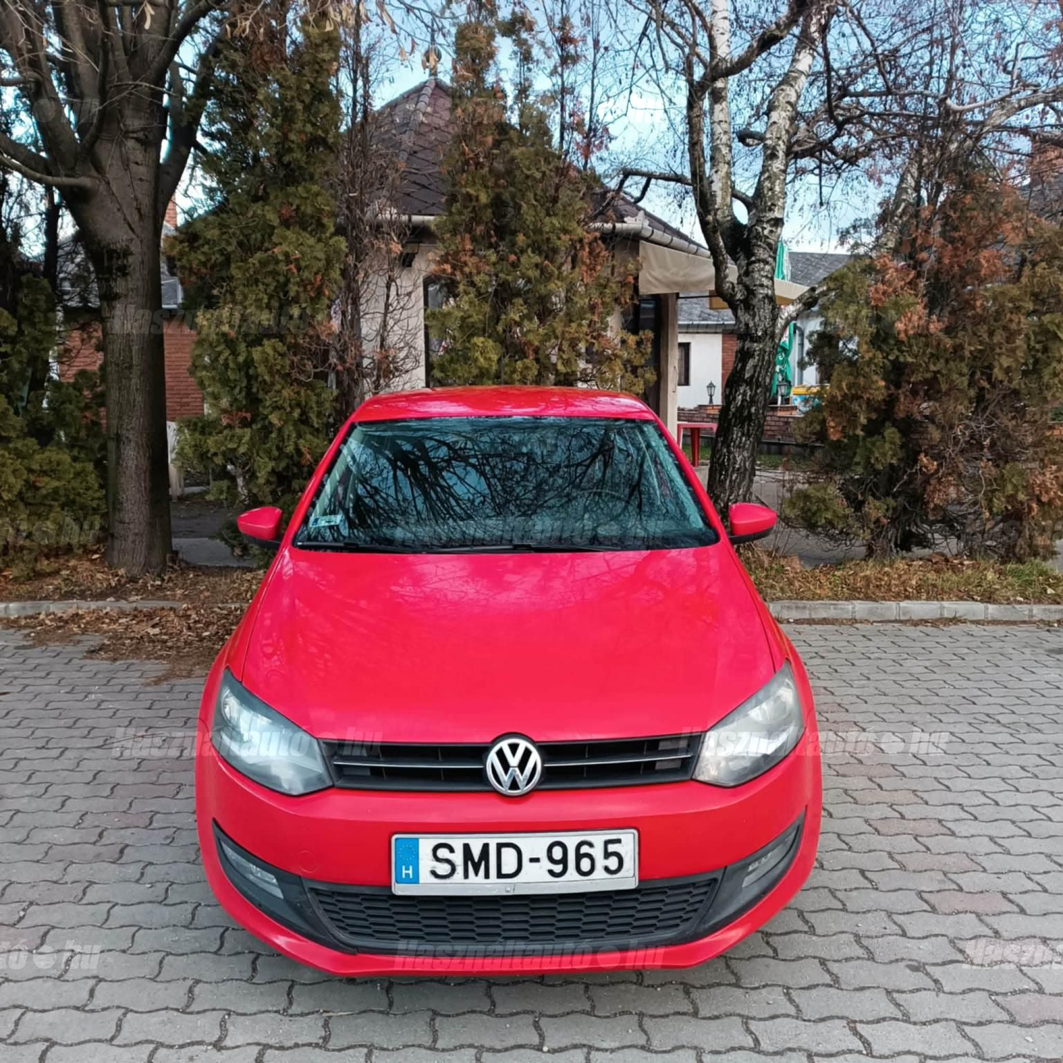 VOLKSWAGEN POLO 2011 - 1