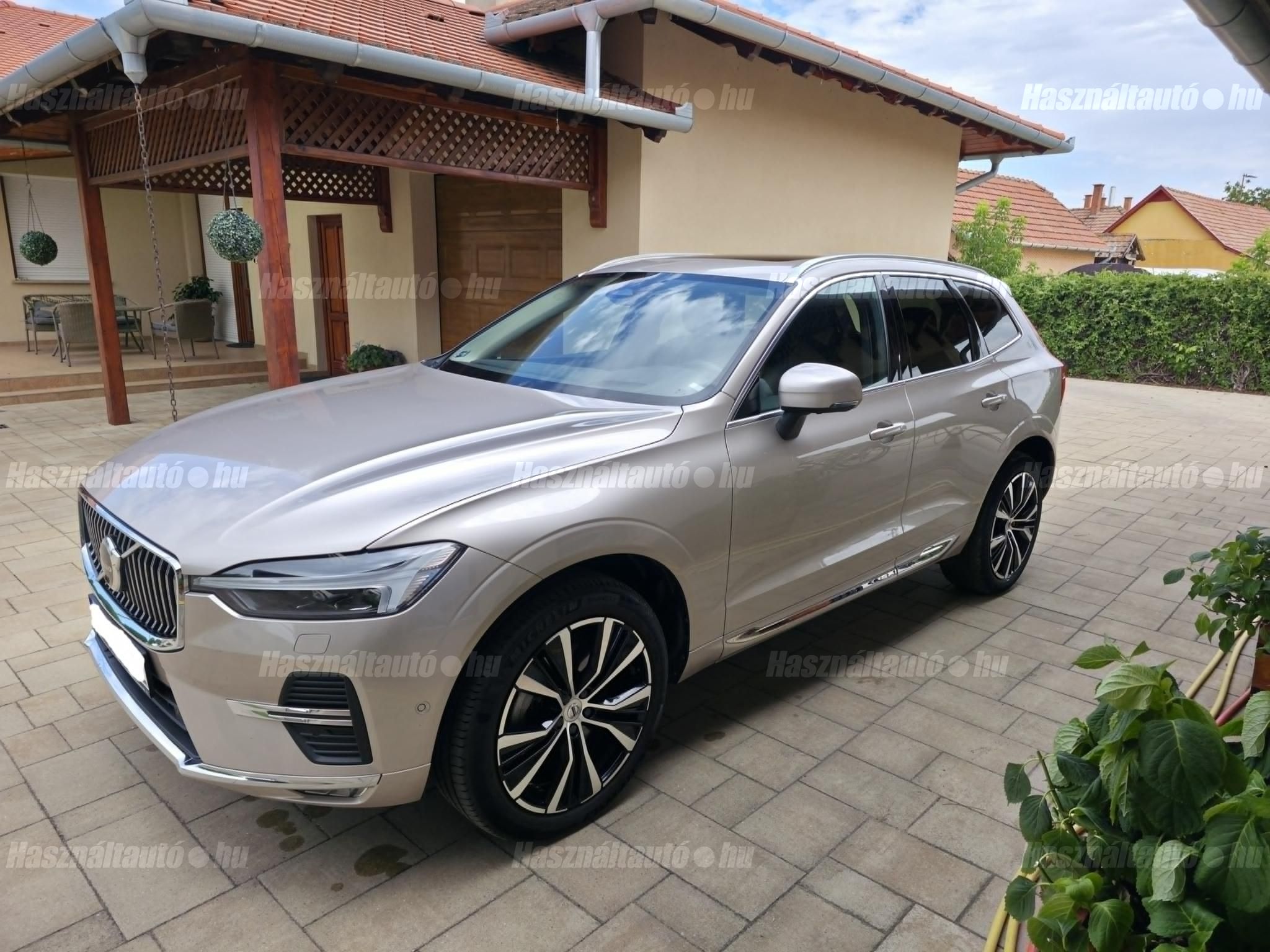 VOLVO XC60 2023/6 - 1