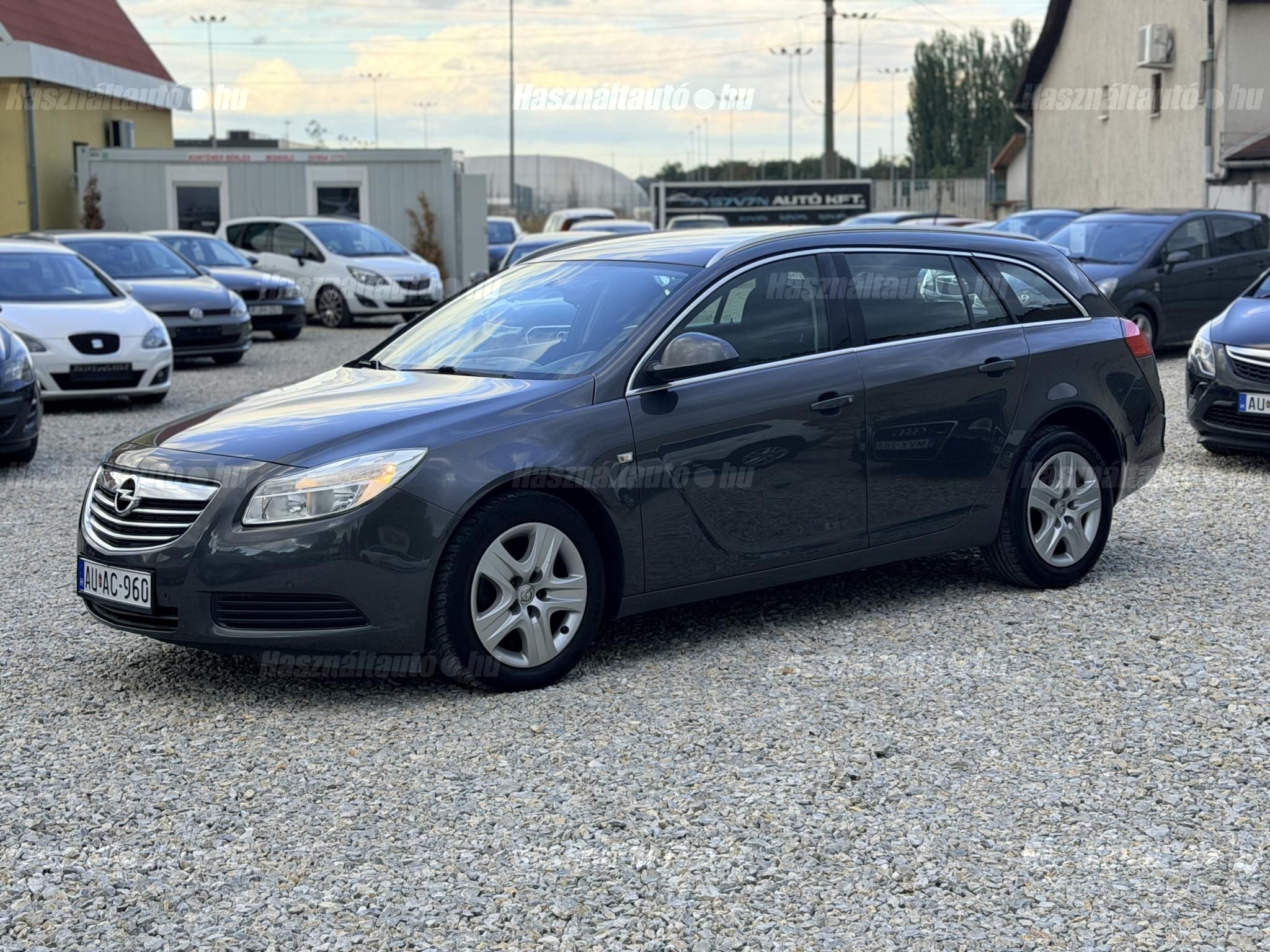 OPEL INSIGNIA 2011/4 - 1
