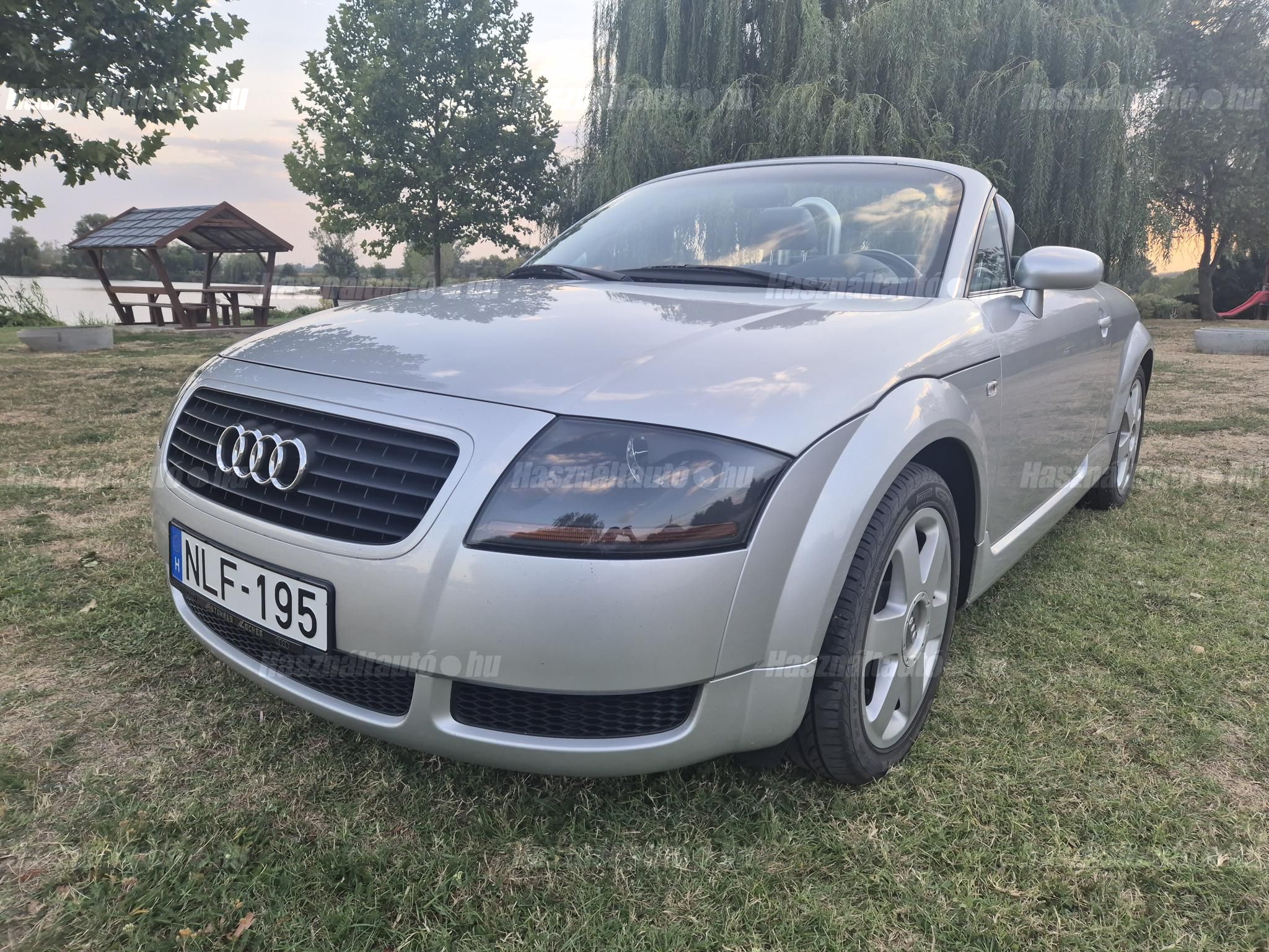 AUDI TT 2000/6 - 1