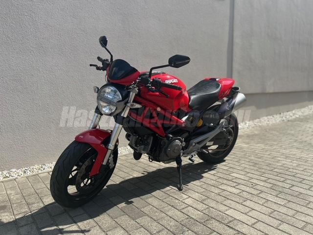 DUCATI MONSTER 696 2009 - 1