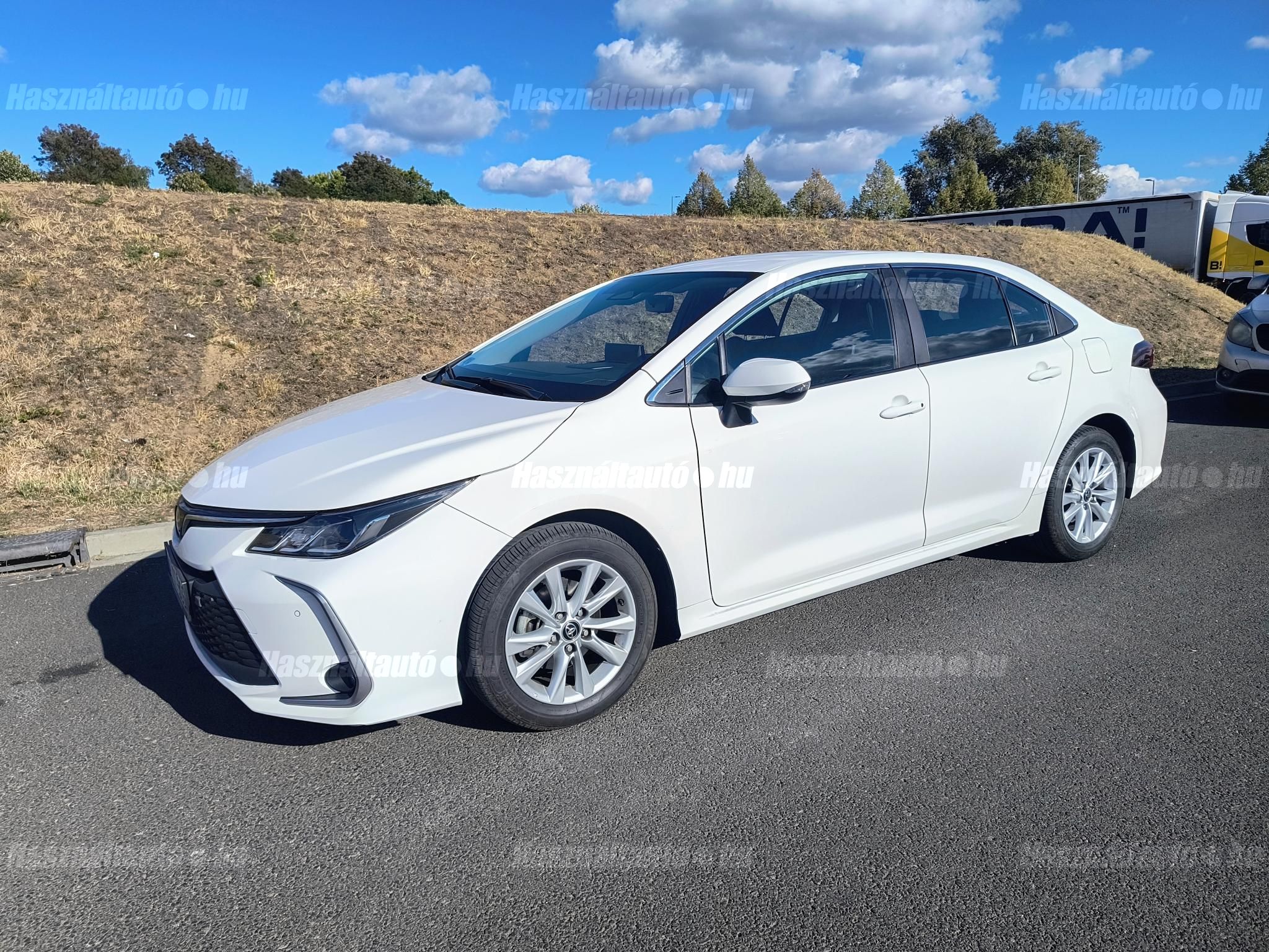 TOYOTA COROLLA 2024/12 - 1