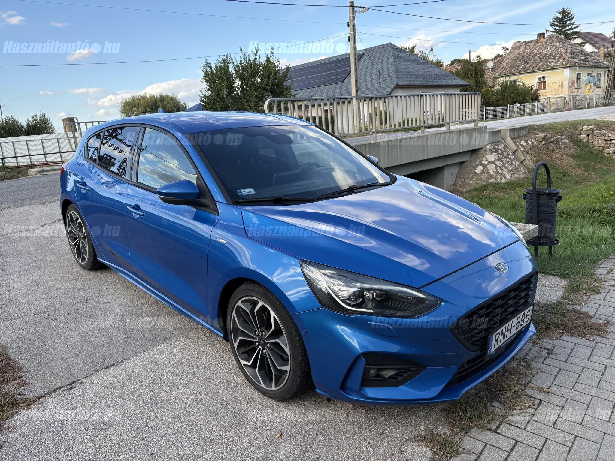 FORD FOCUS 2019 - 1