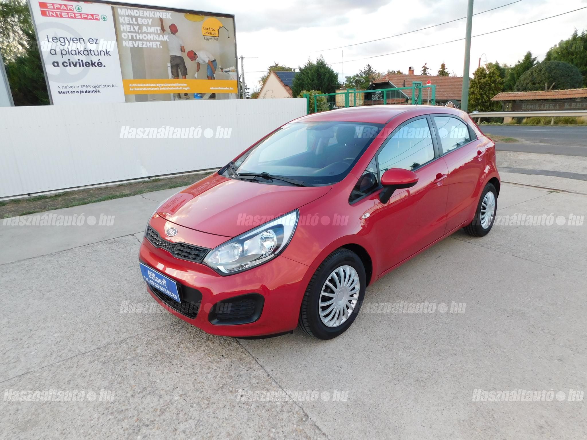 KIA RIO 2012/7 - 1