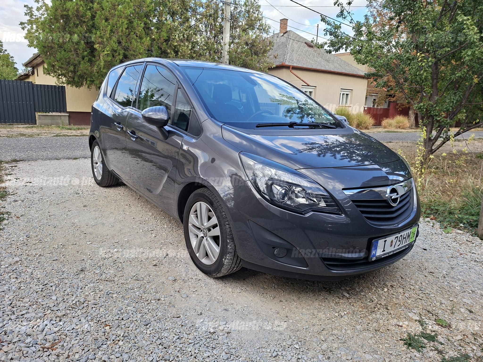OPEL MERIVA B 2011 - 1
