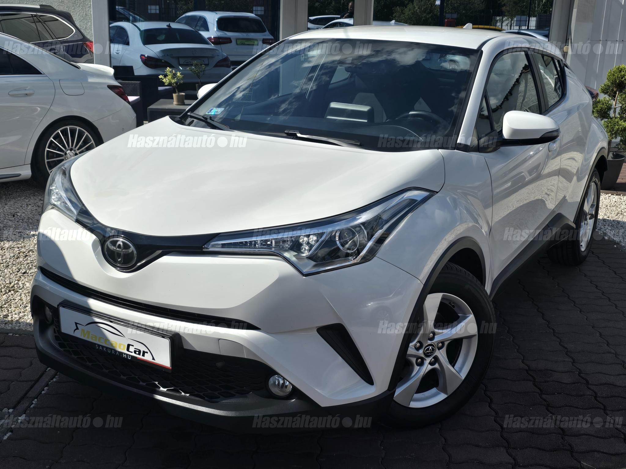 TOYOTA C-HR 2018/2 - 1