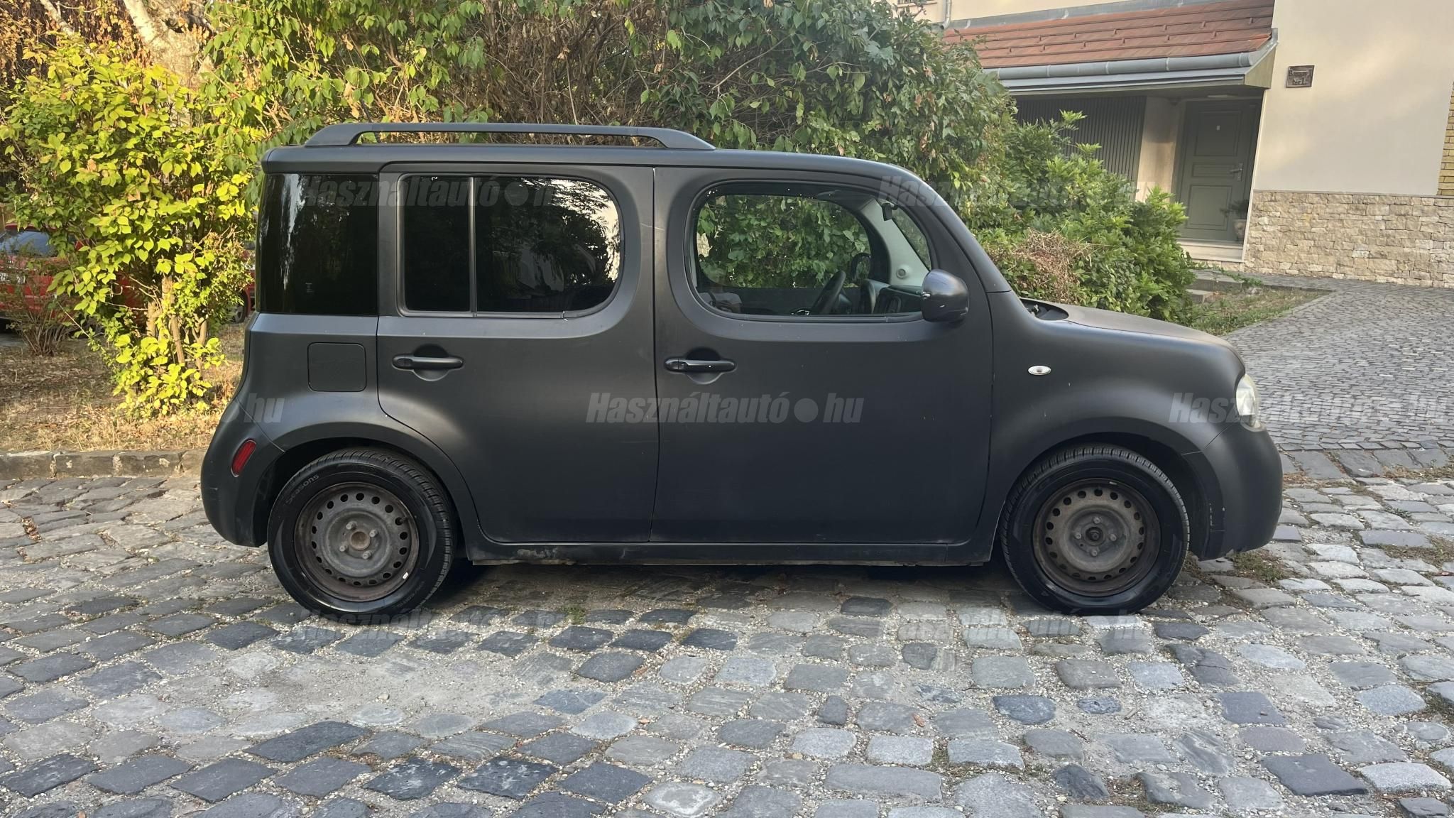NISSAN CUBE 2010/12 - 1
