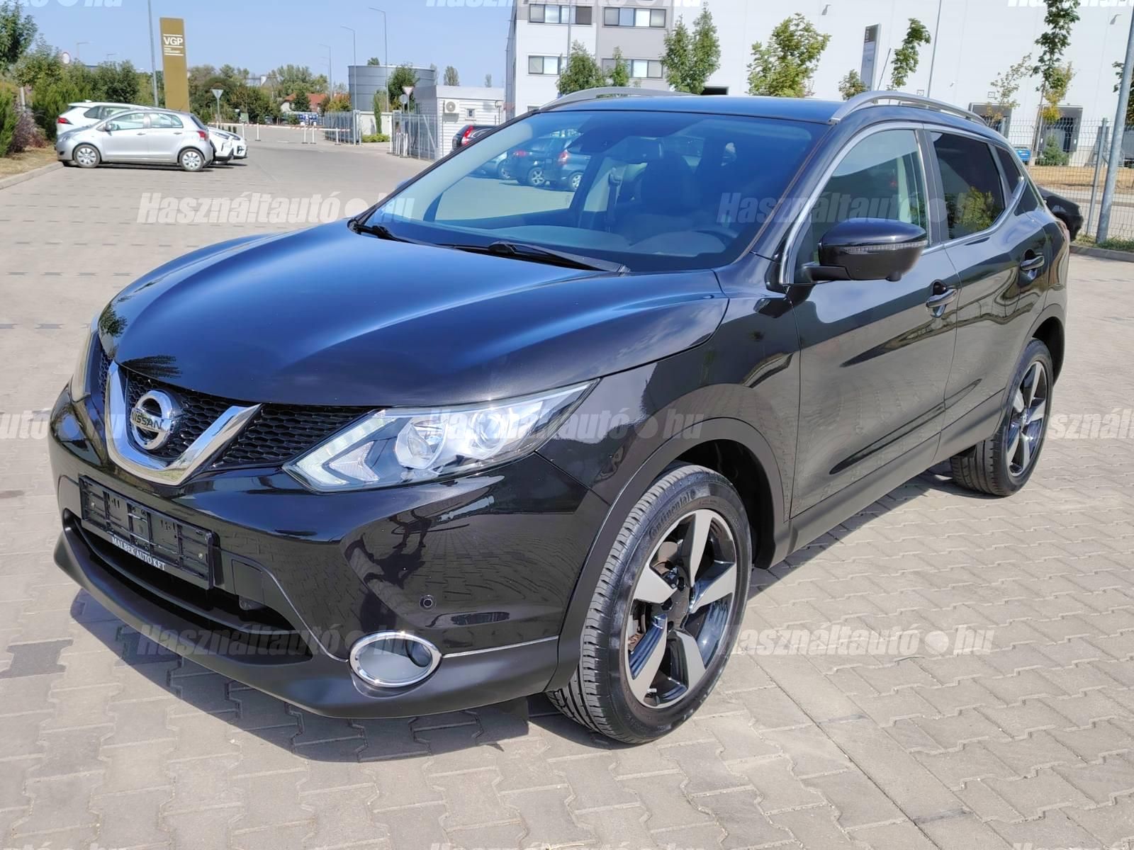 NISSAN QASHQAI 2016/11 - 1