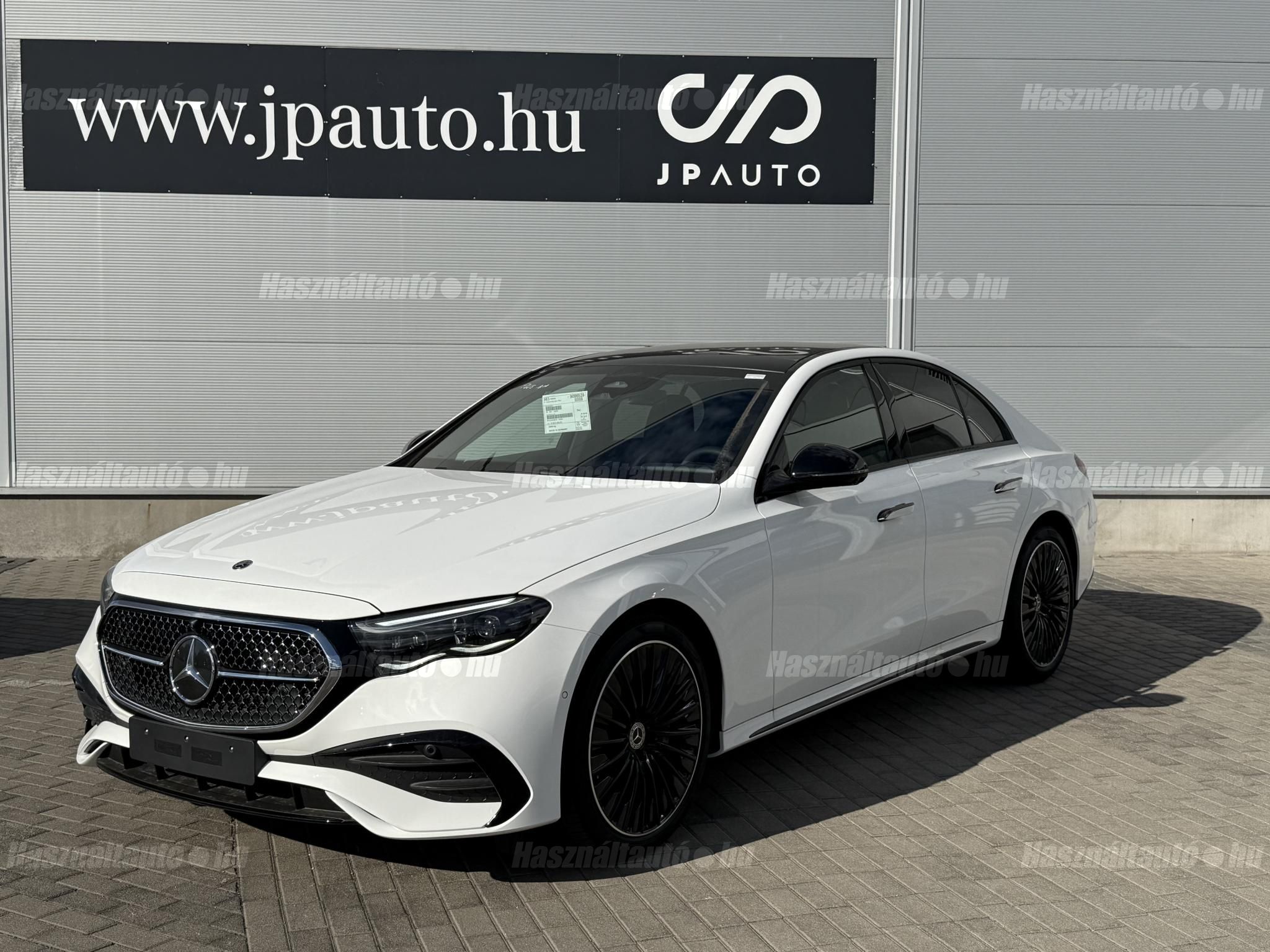 MERCEDES-BENZ E 220 2026 - 1