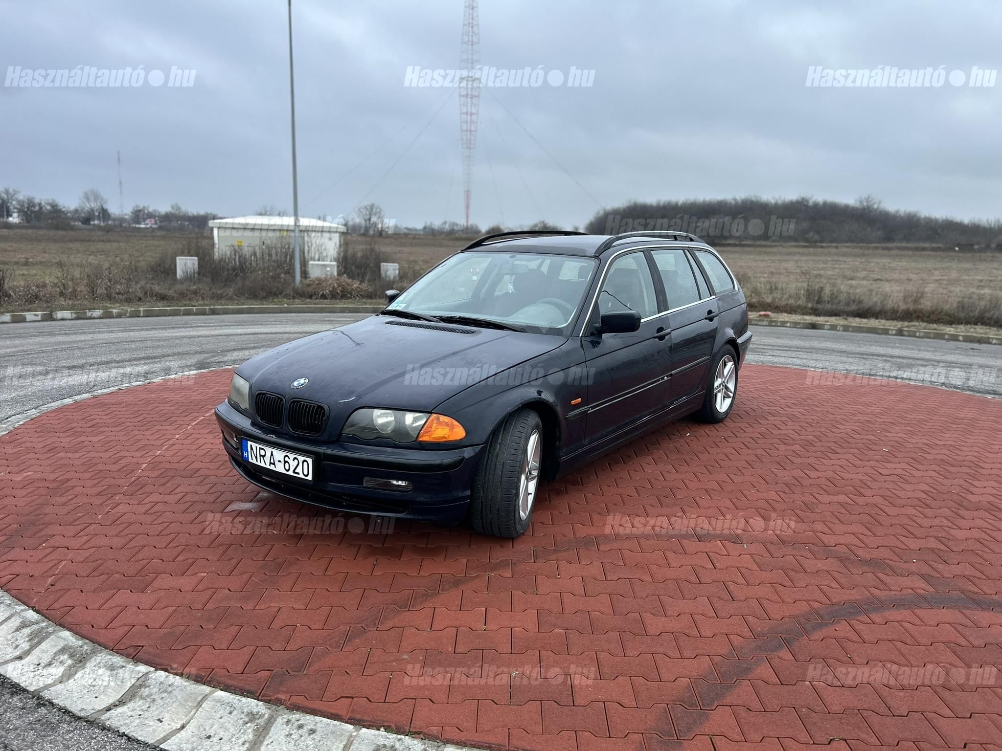 BMW 320 2001/1 - 1