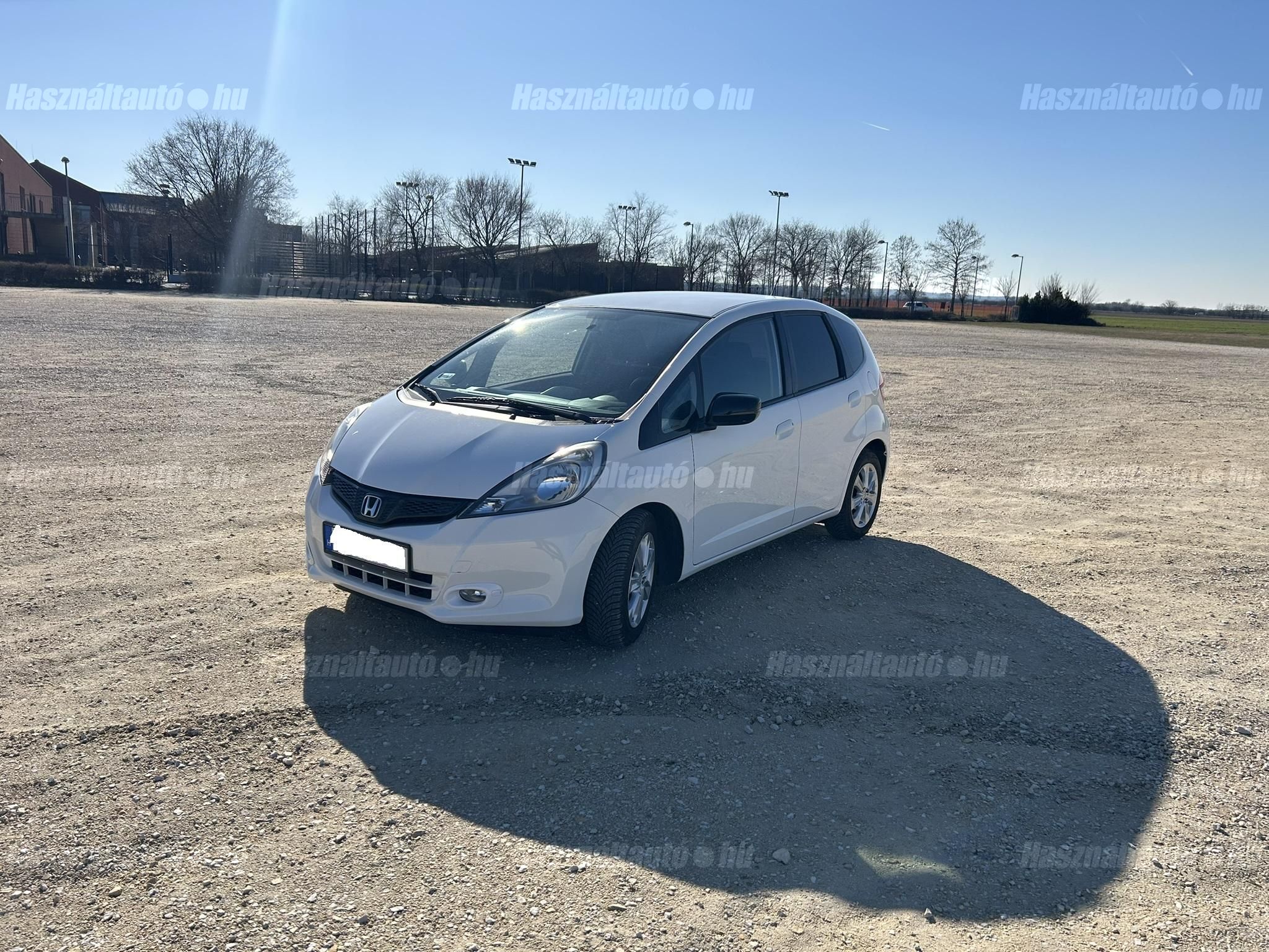 HONDA JAZZ 2011/4 - 1