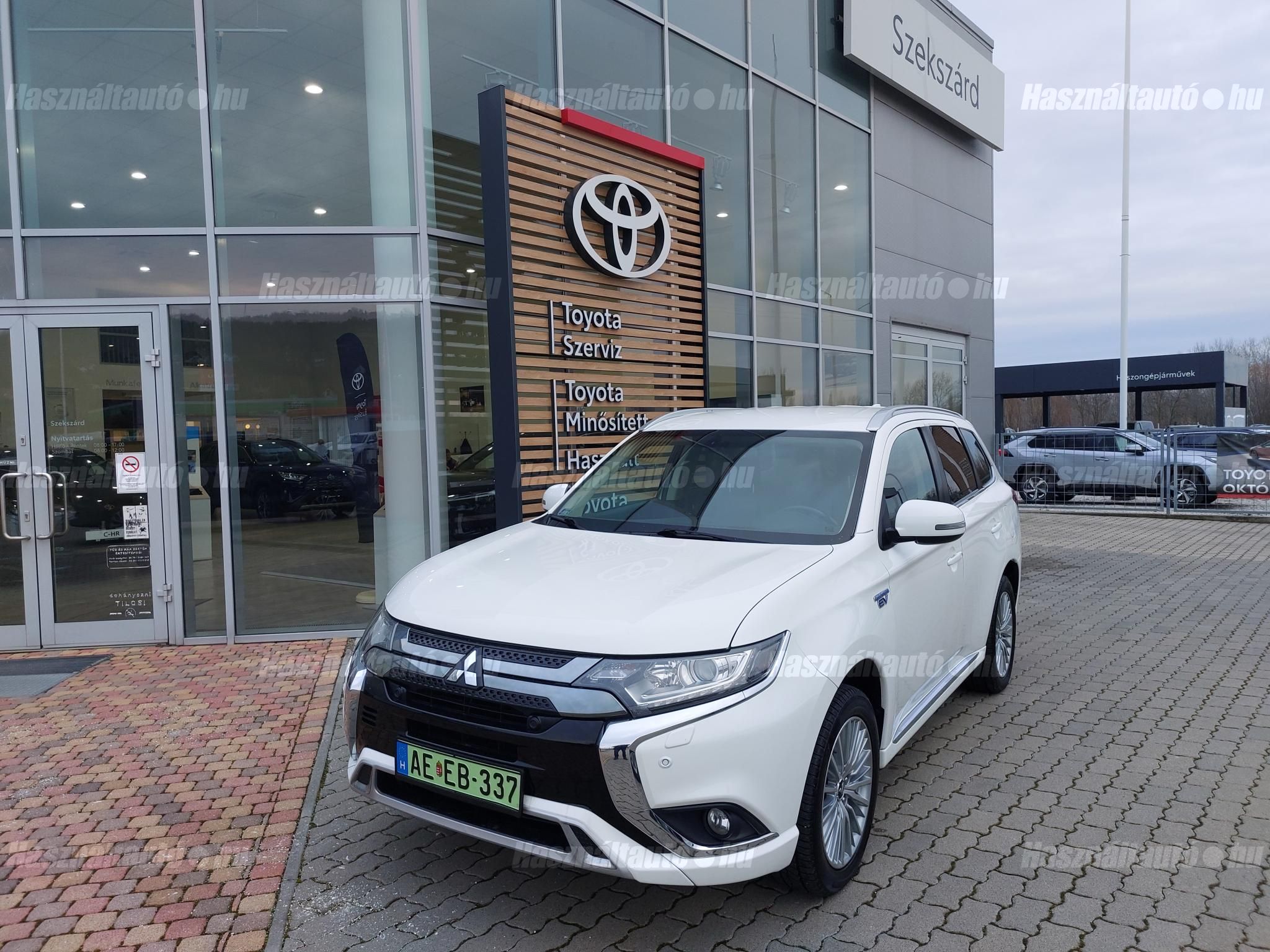 MITSUBISHI OUTLANDER 2019/1 - 1