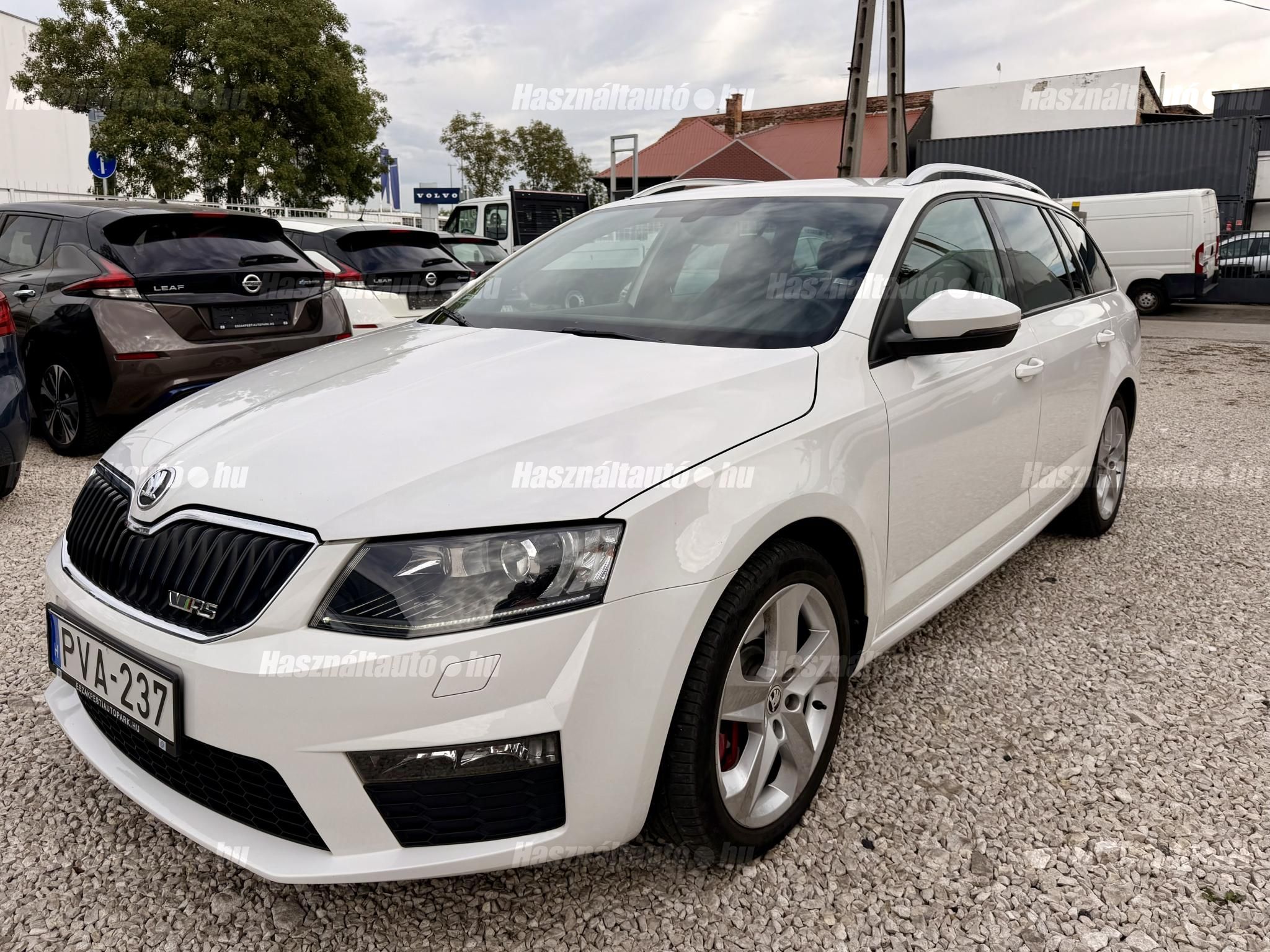 SKODA OCTAVIA 2014/12 - 1